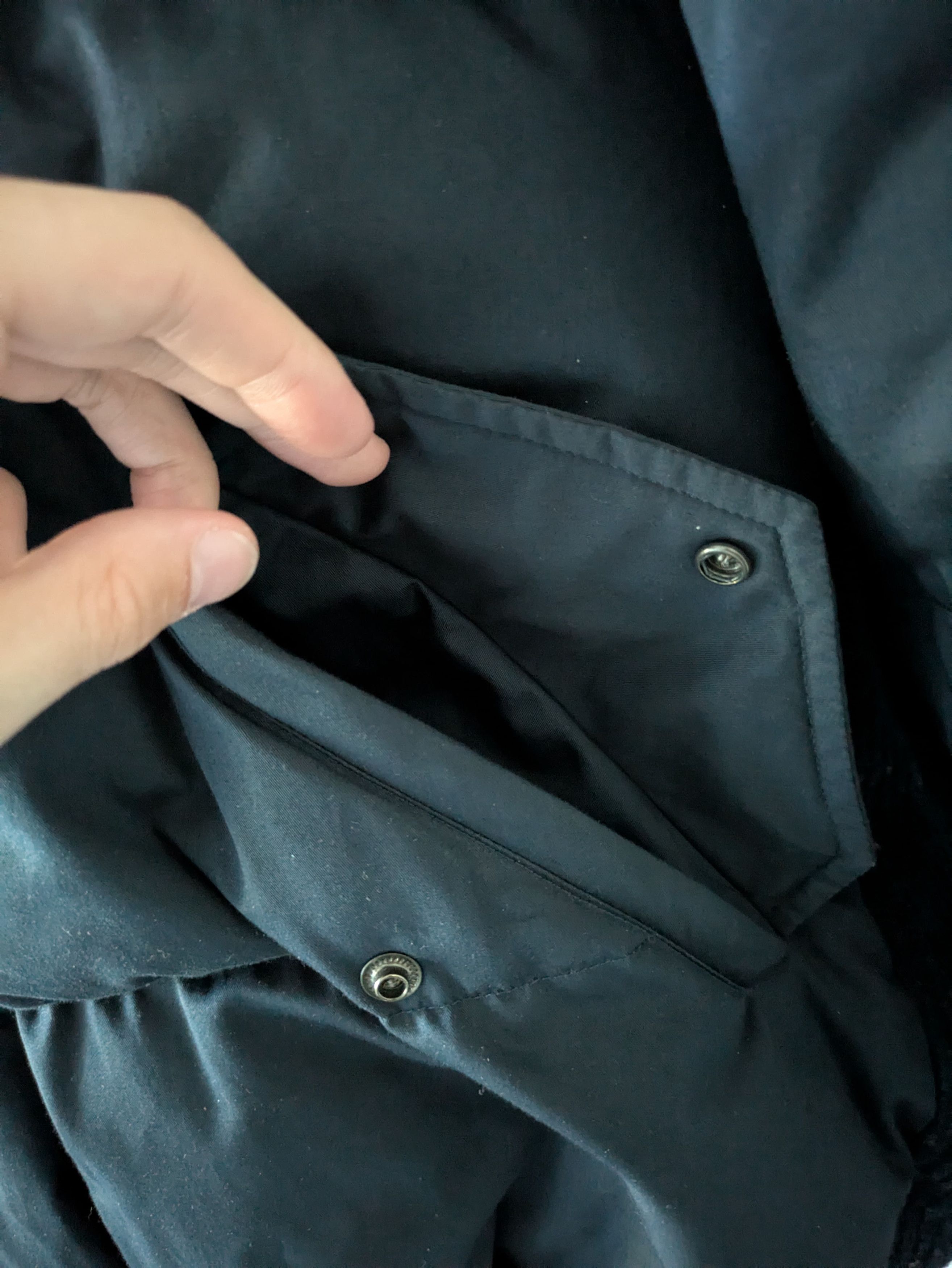 Valentino Valentino Garavani Daunenjacke Neu mit Etikett Size US L / EU 52-54 / 3 - 5 Thumbnail