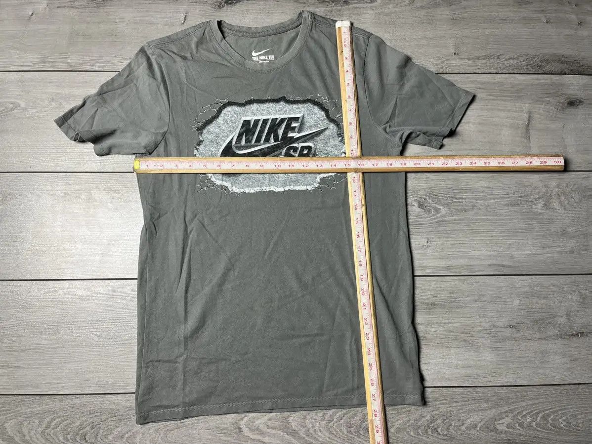 Nike Nike sb Tshirt spray logo size Medium Size US M / EU 48-50 / 2 - 5 Thumbnail