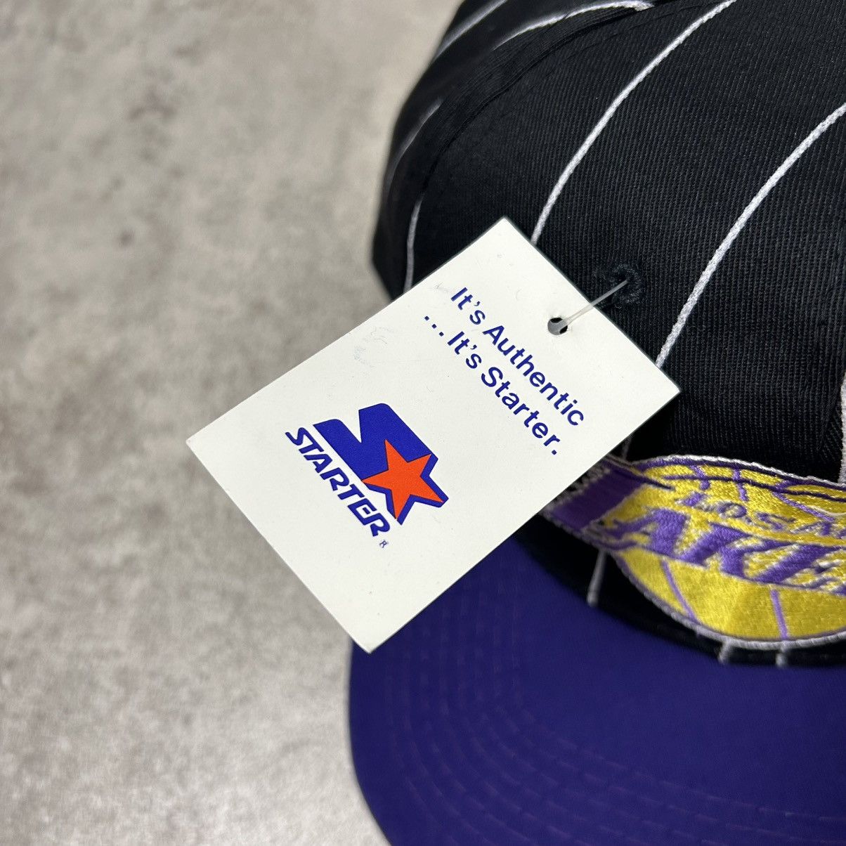 NBA 90s Los Angeles Lakers SNAPBACK HAT PINSTRIPE SIZE FREE Size ONE SIZE - 4 Thumbnail