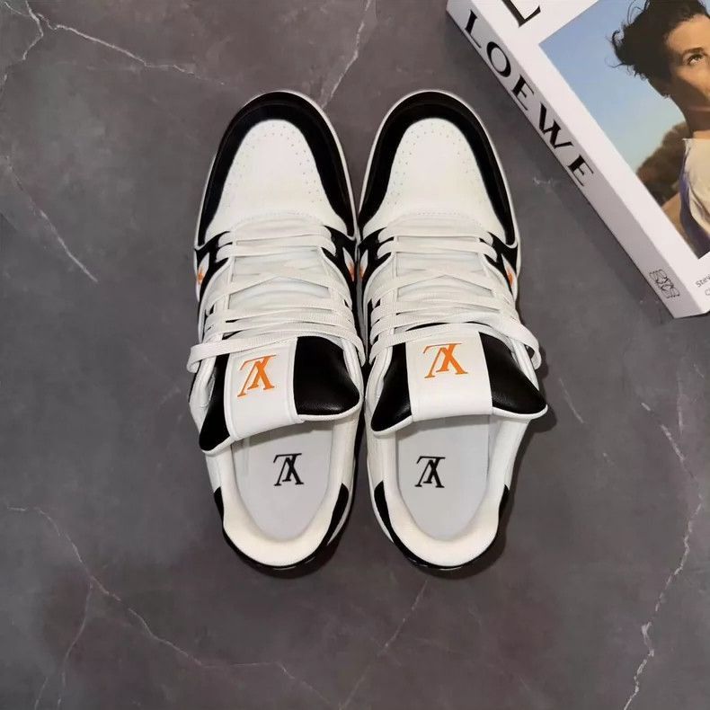 Other Louis Vuitton Trainer Sneakers Size 42-2507 Size US 9 / EU 42 - 2 Thumbnail