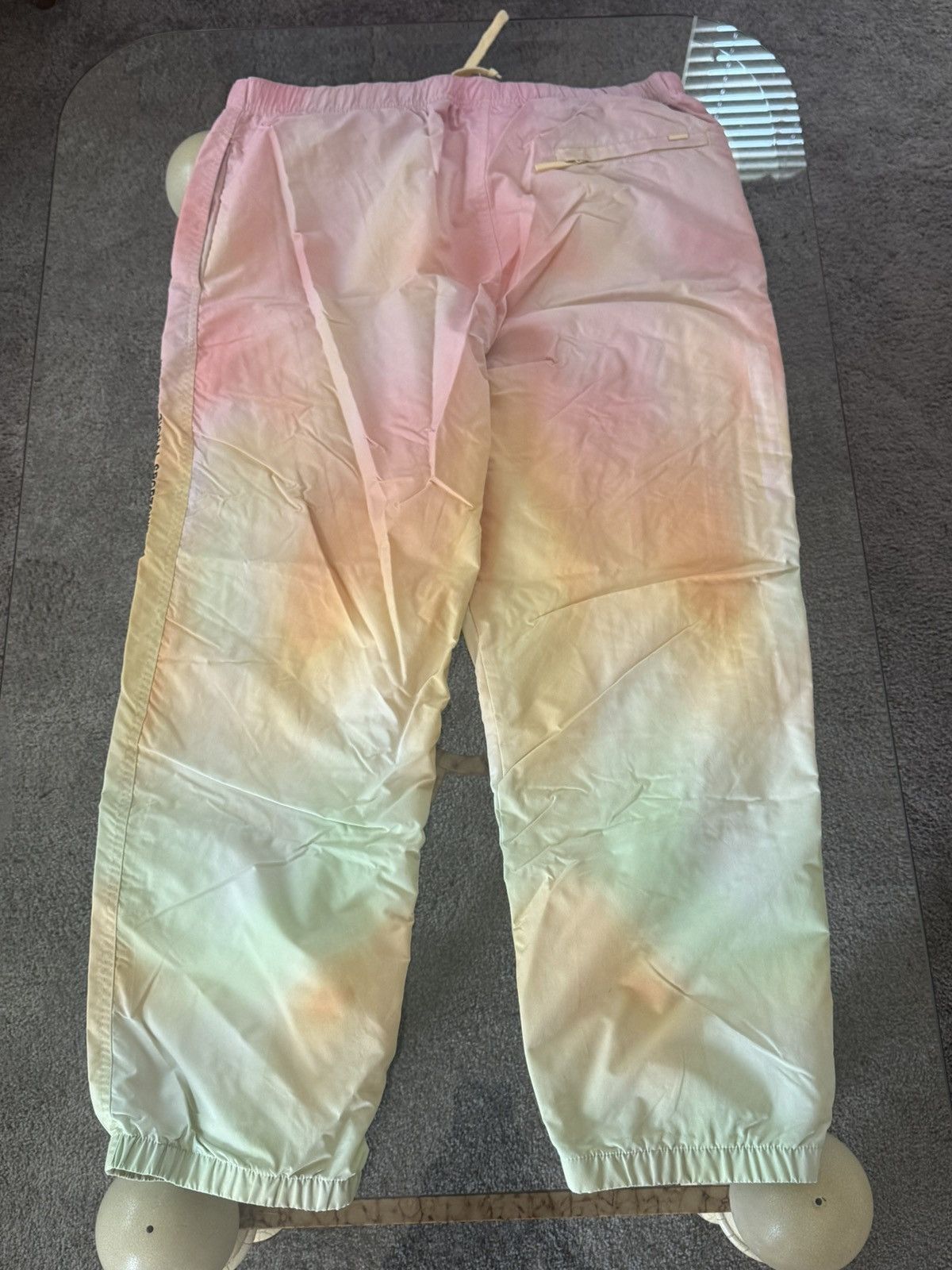 Supreme Supreme multicolor rain pants Size US 34 / EU 50 - 2 Thumbnail