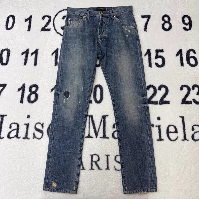 Dolce & Gabbana Dolce & Gabbana Vintage Washed Distressed Jeans。Q10 Size US 30 / EU 46 - 1 Thumbnail