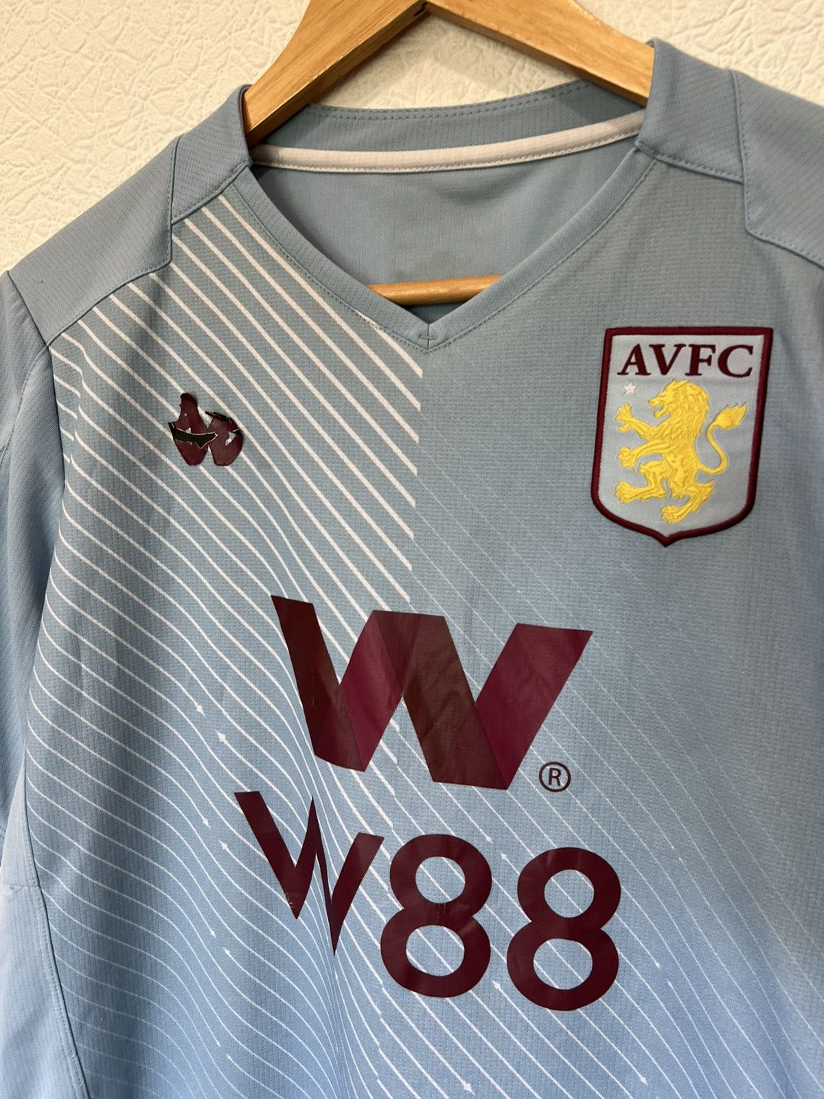 Kappa Aston Villa Kappa 2019/2020 Away Kit Soccer Jersey Football Size US L / EU 52-54 / 3 - 2 Thumbnail