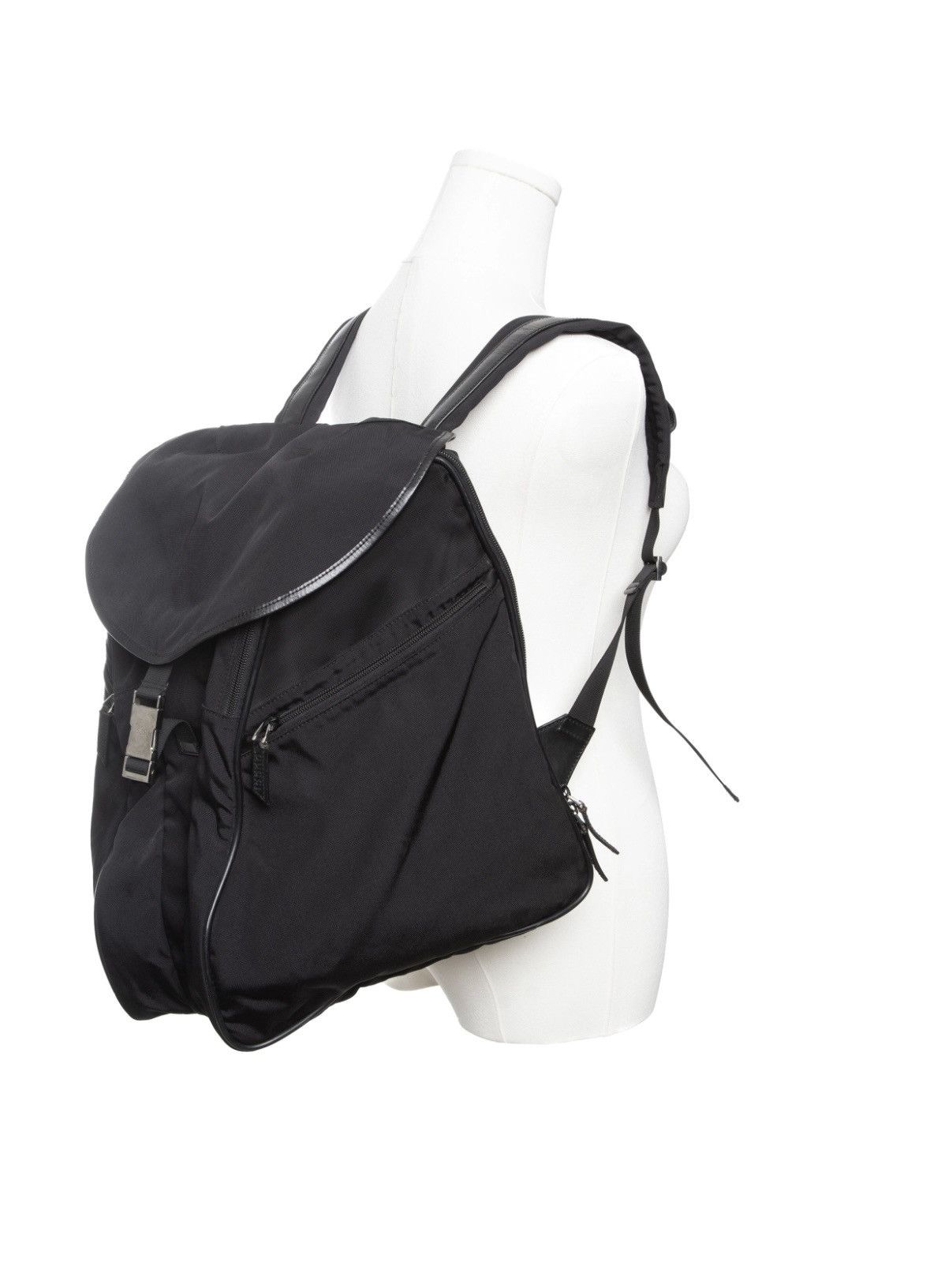 Gucci Vintage Gucci Backpack Size ONE SIZE - 2 Thumbnail