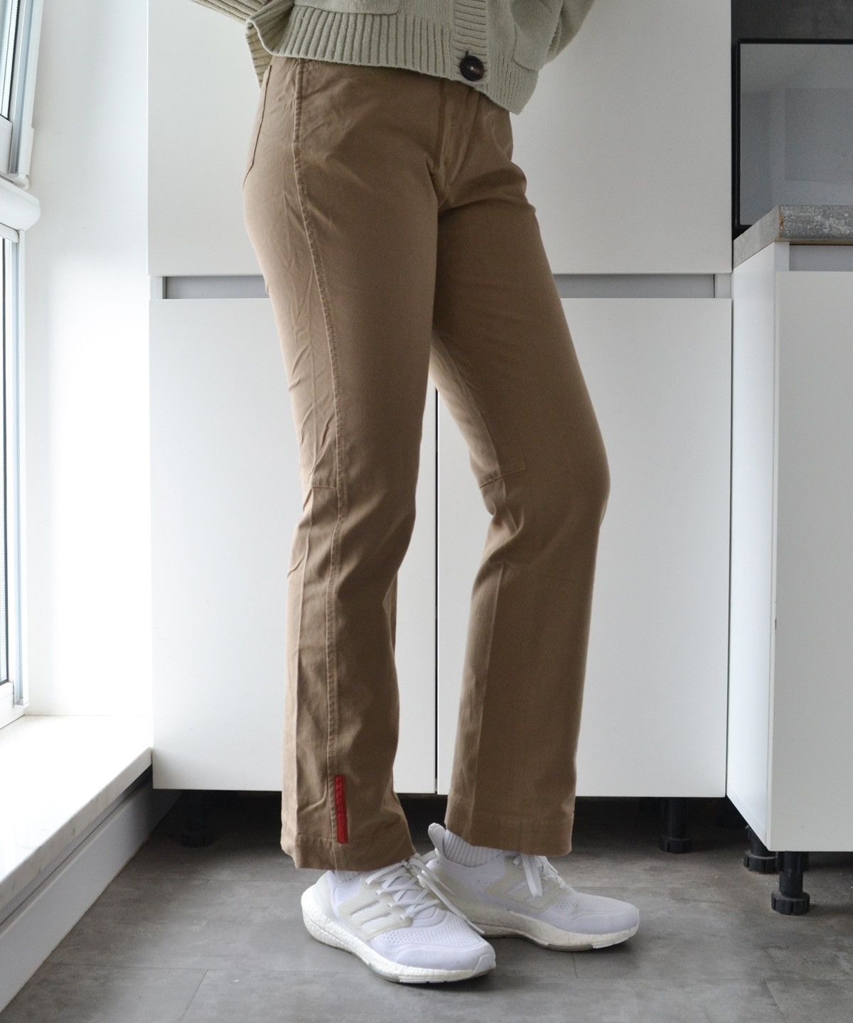 Prada PRADA Pants Trousers Red Tab Cotton Beige Pockets Sport Size US 28 / EU 44 - 2 Thumbnail