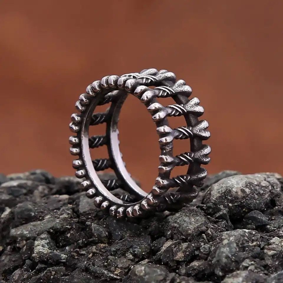 Jewelry × Vintage 316L Stainless Steel Bones Ring Punk Rock Skull Rings Size ONE SIZE - 1 Thumbnail