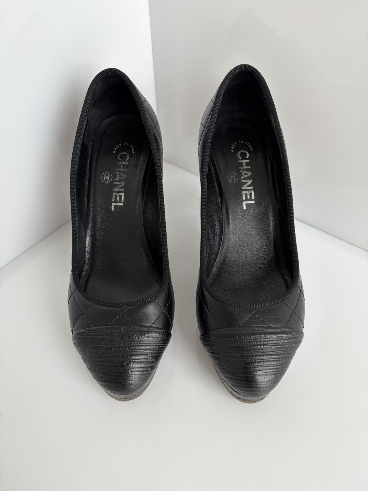 Chanel Chanel Logo CC Quilted Lambskin Cap Toe Pumps Heels 38C Size US 8 / IT 38 - 3 Thumbnail