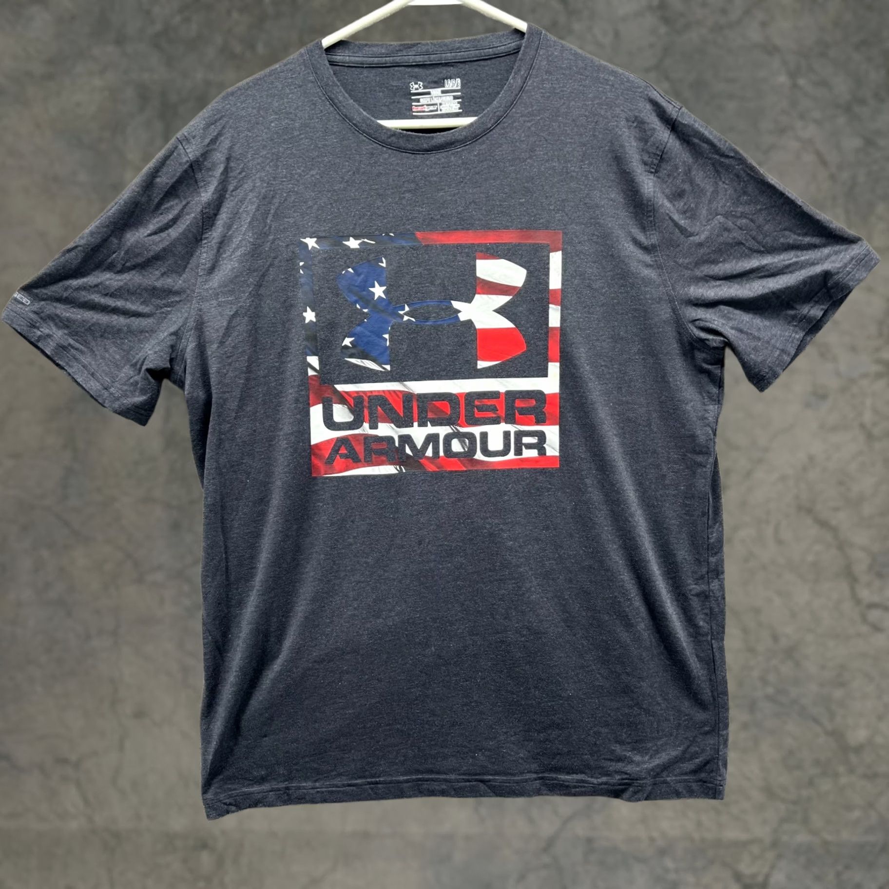 Under Armour Under Armour Shirt Mens Large Black HeatGear USA Flag Graphic Tee Size US L / EU 52-54 / 3 - 1 Thumbnail