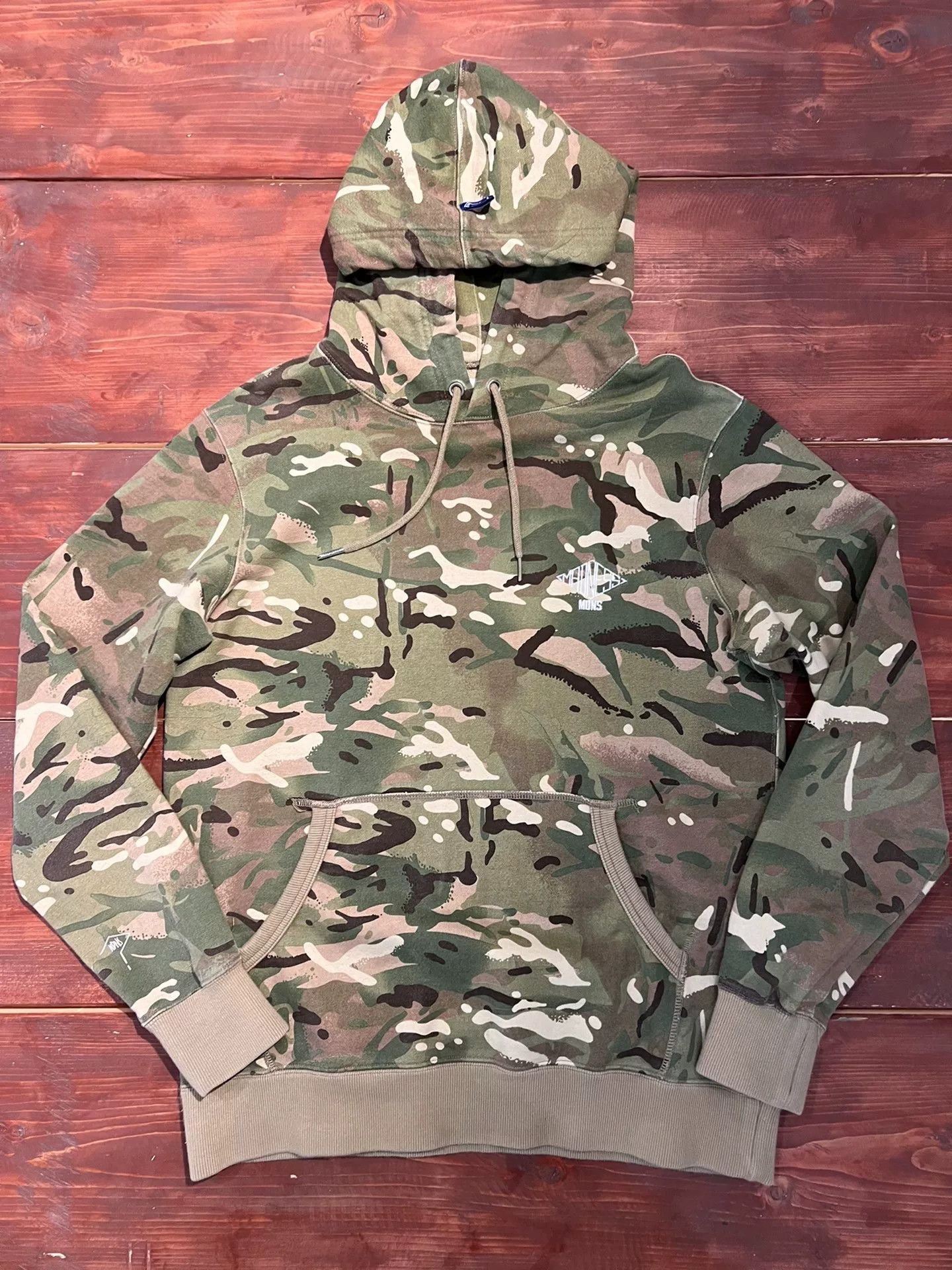 Madness camo hoodie from madness brand, size m Size US M / EU 48-50 / 2 - 1 Thumbnail