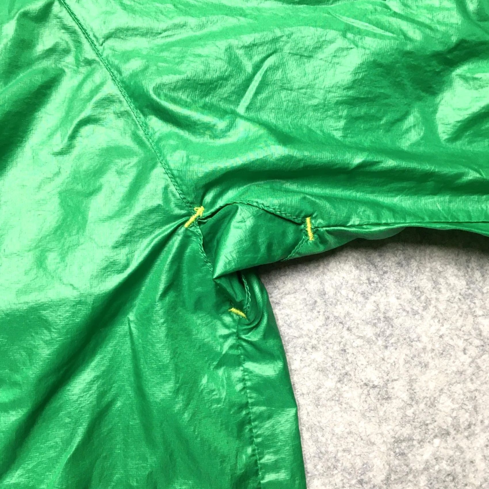 Helly Hansen Helly Hansen Training Jacket Mens XL Green Packable Pocket Hooded Windbreaker Size US XL / EU 56 / 4 - 3 Thumbnail
