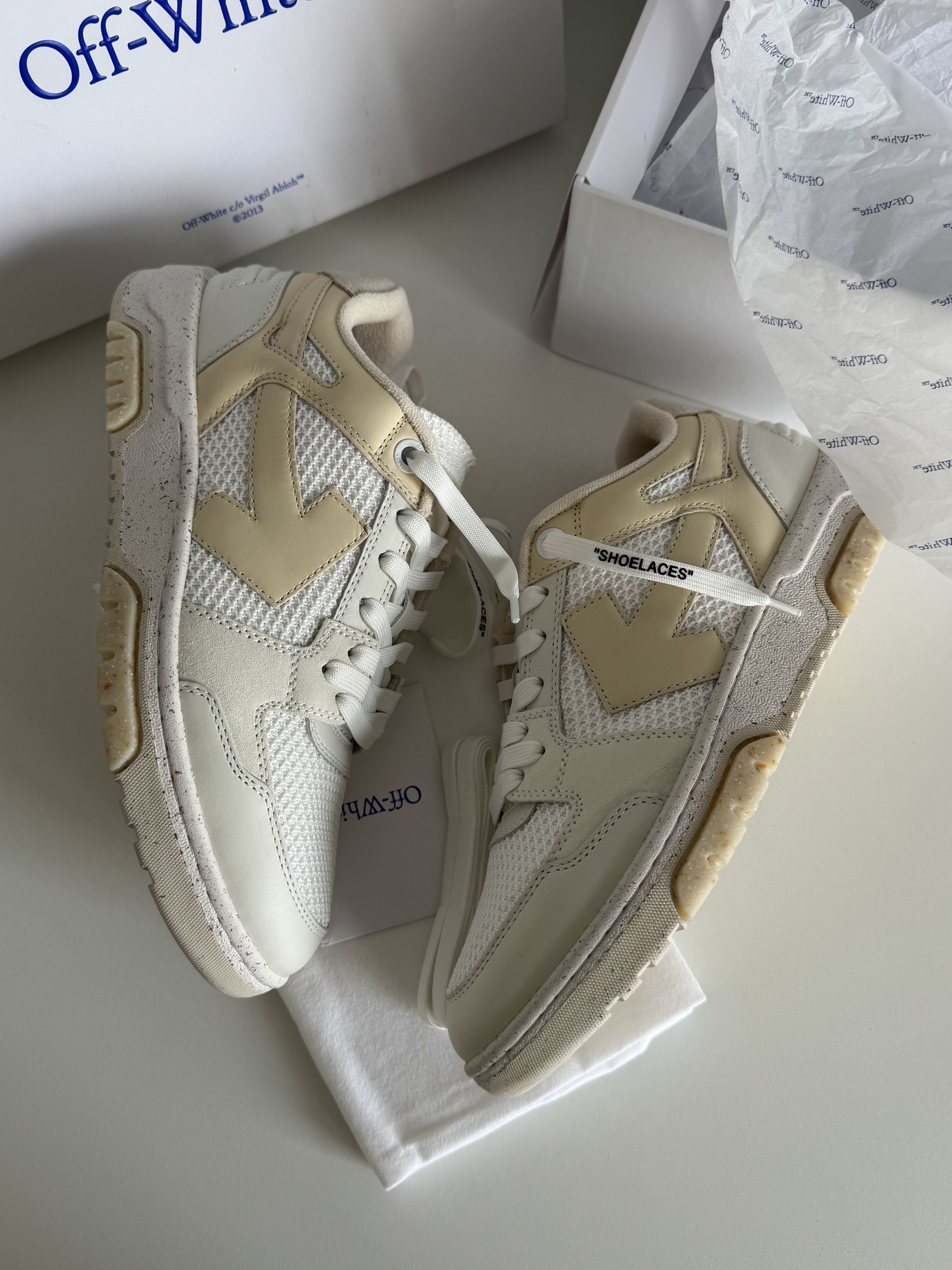 Off-White Off White Out Of Office sneakers Size US 9 / EU 42 - 2 Thumbnail