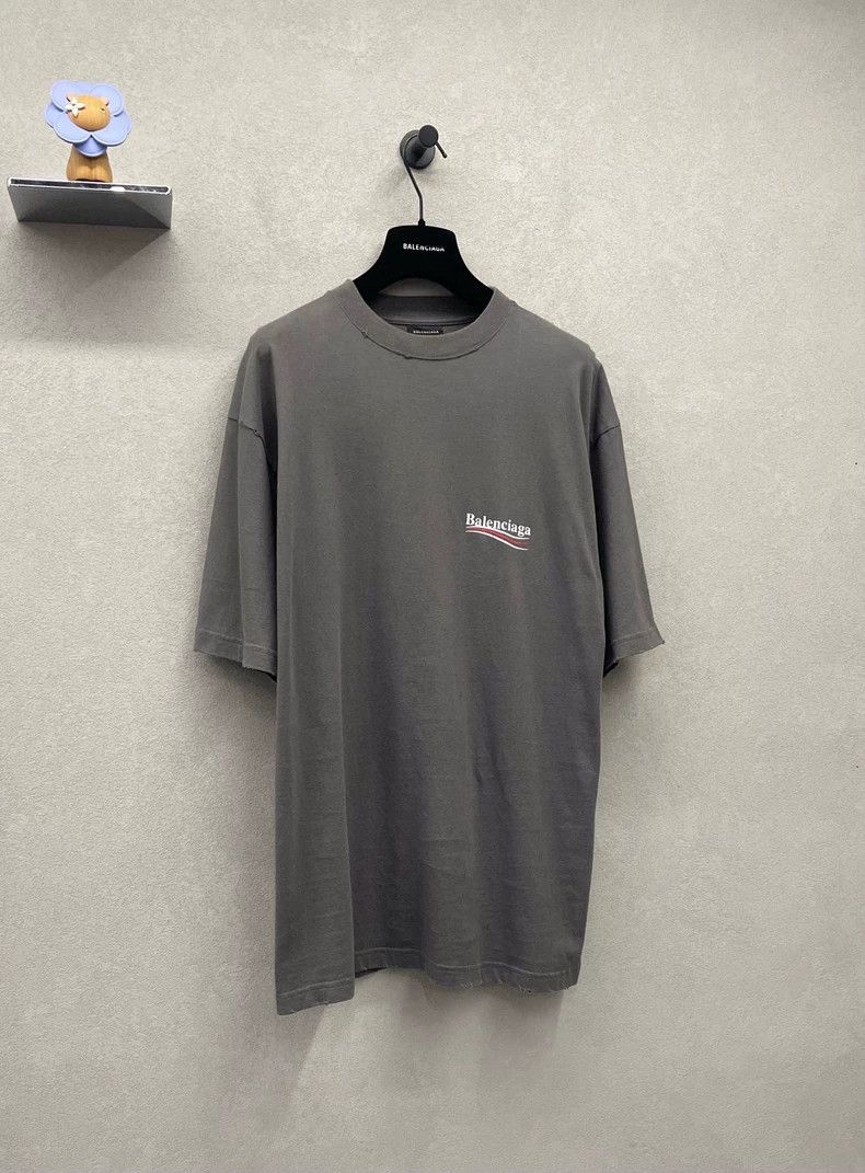 Balenciaga Balenciaga Gray Short Sleeve~ Size US XS / EU 42 / 0 - 3 Thumbnail