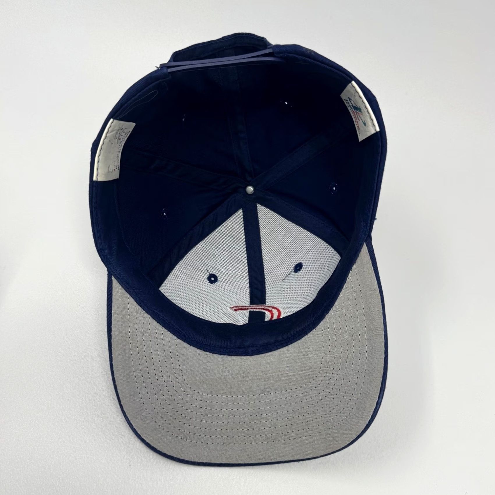 Logo Athletic VINTAGE Chicago Cubs Logo Athletic MLB Snapback Hat Blue Red Baseball Cap Mens One Size Twill Adjustable Sports 90s Classic Cap Size ONE SIZE - 7 Thumbnail