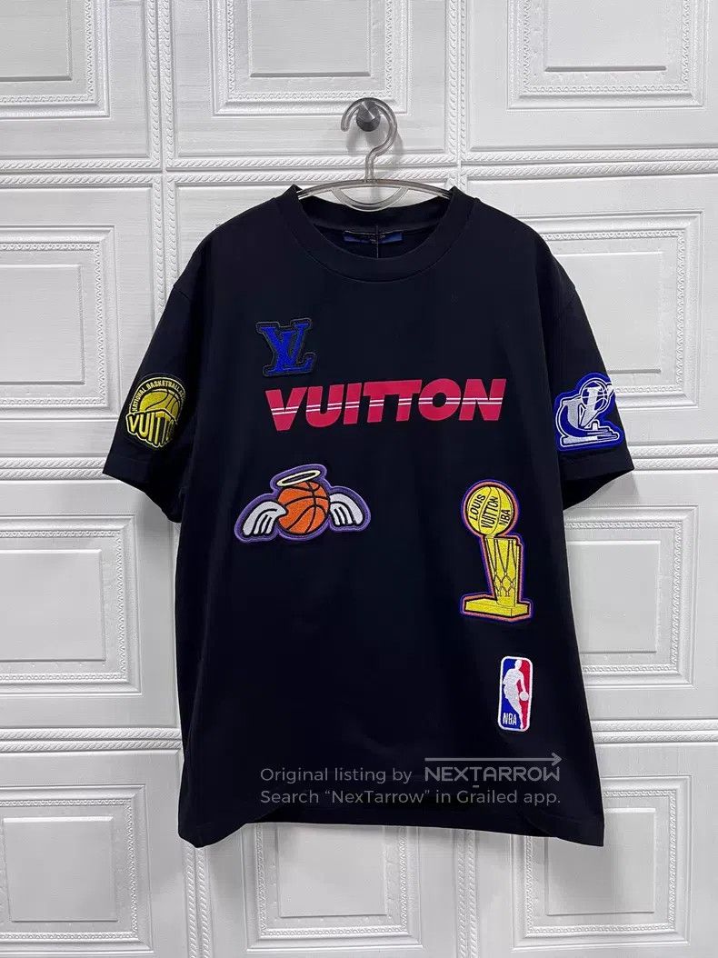 Louis Vuitton Louis Vuitton NBA monogram printed short sleeve Size US L / EU 52-54 / 3 - 1 Thumbnail