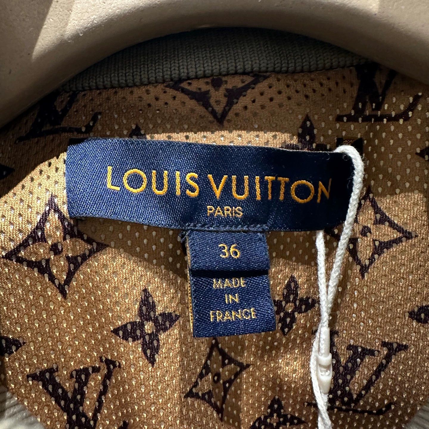 Louis Vuitton Louis Vuitton Monogram Print Metallic Zipper Jacket 36 Size XS / US 0-2 / IT 36-38 - 3 Thumbnail