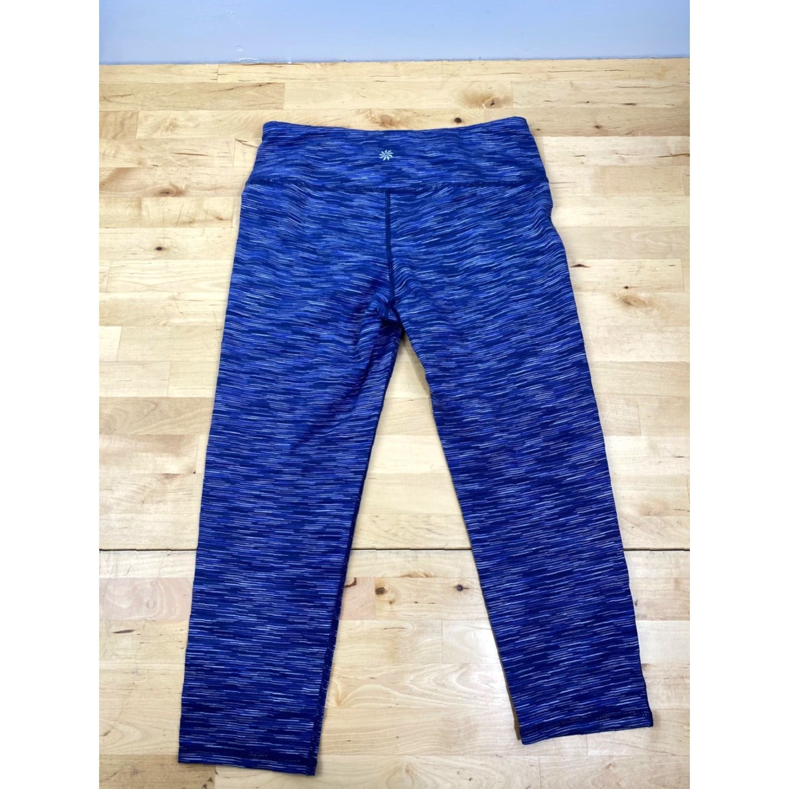 Athleta Athleta Leggings Capri Womens Size S Blue/Purple Activewear Yoga Gym Casual Breathable Elastic Waist Blended Fabric Women's Capris (Vintage: No) Size 28" / US 6 / IT 42 - 2 Thumbnail