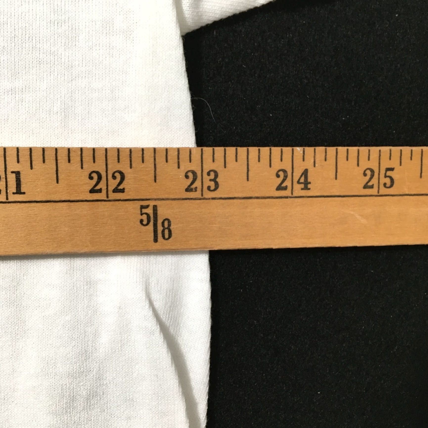 Vintage VINTAGE Allsport Shirt Men's XL White 1990s 90s USA Graphic Print Crew Neck Short Sleeve T-Shirt Size US L / EU 52-54 / 3 - 6 Thumbnail