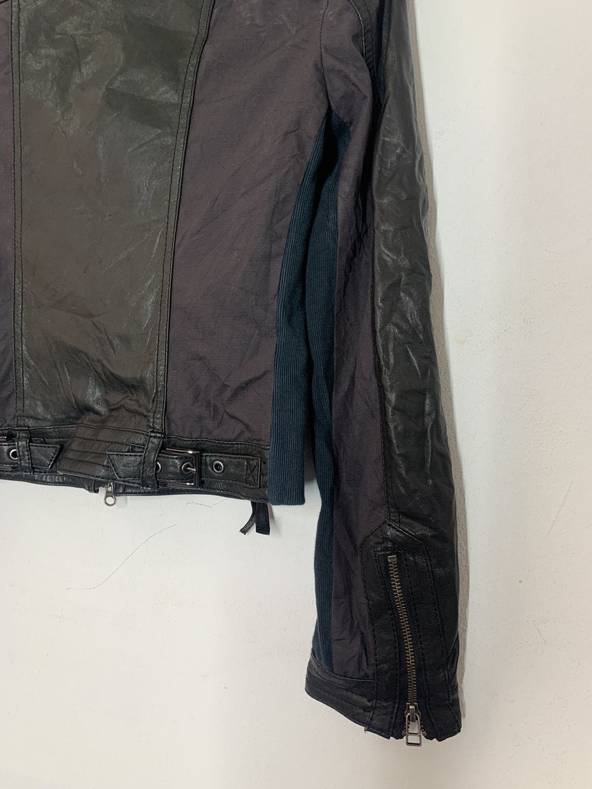 5351 POUR LES HOMMES × Japanese Brand 5351 Pour Les Femmes Cropped Leather Hybrid Jacket Size XS / US 0-2 / IT 36-38 - 8 Thumbnail