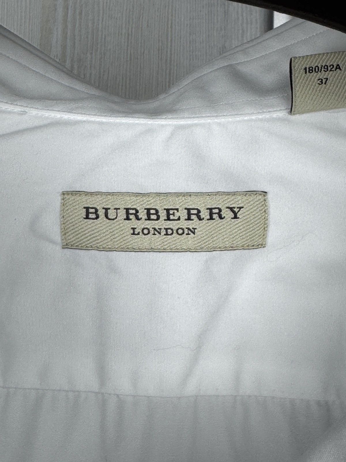 Burberry Burberry London Modern fit white long sleeve shirt sz 15 38 Size US S / EU 44-46 / 1 - 10 Thumbnail