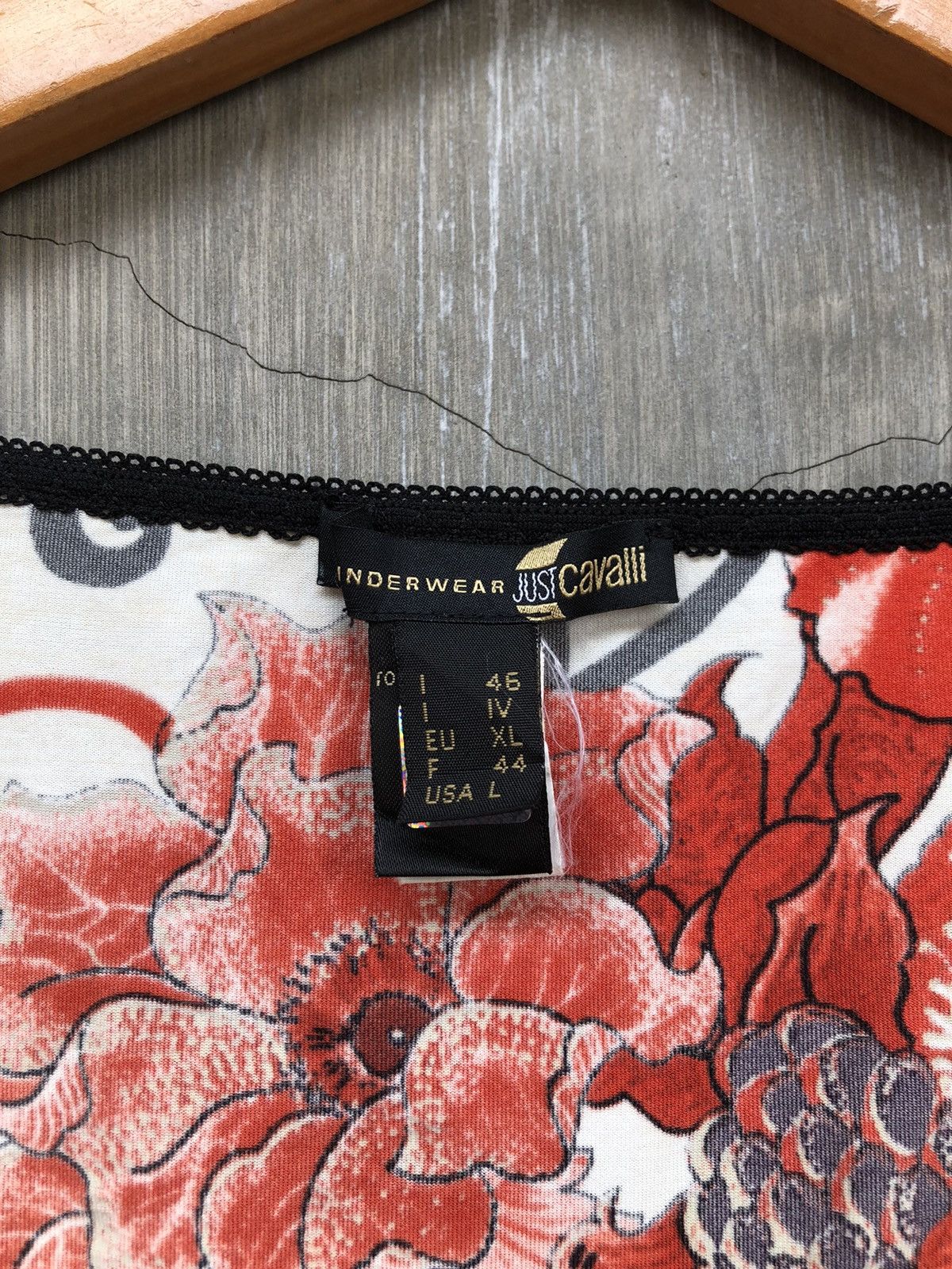 Just Cavalli Just Cavali Underwear Floral T-shirt Size L / US 10 / IT 46 - 4 Thumbnail