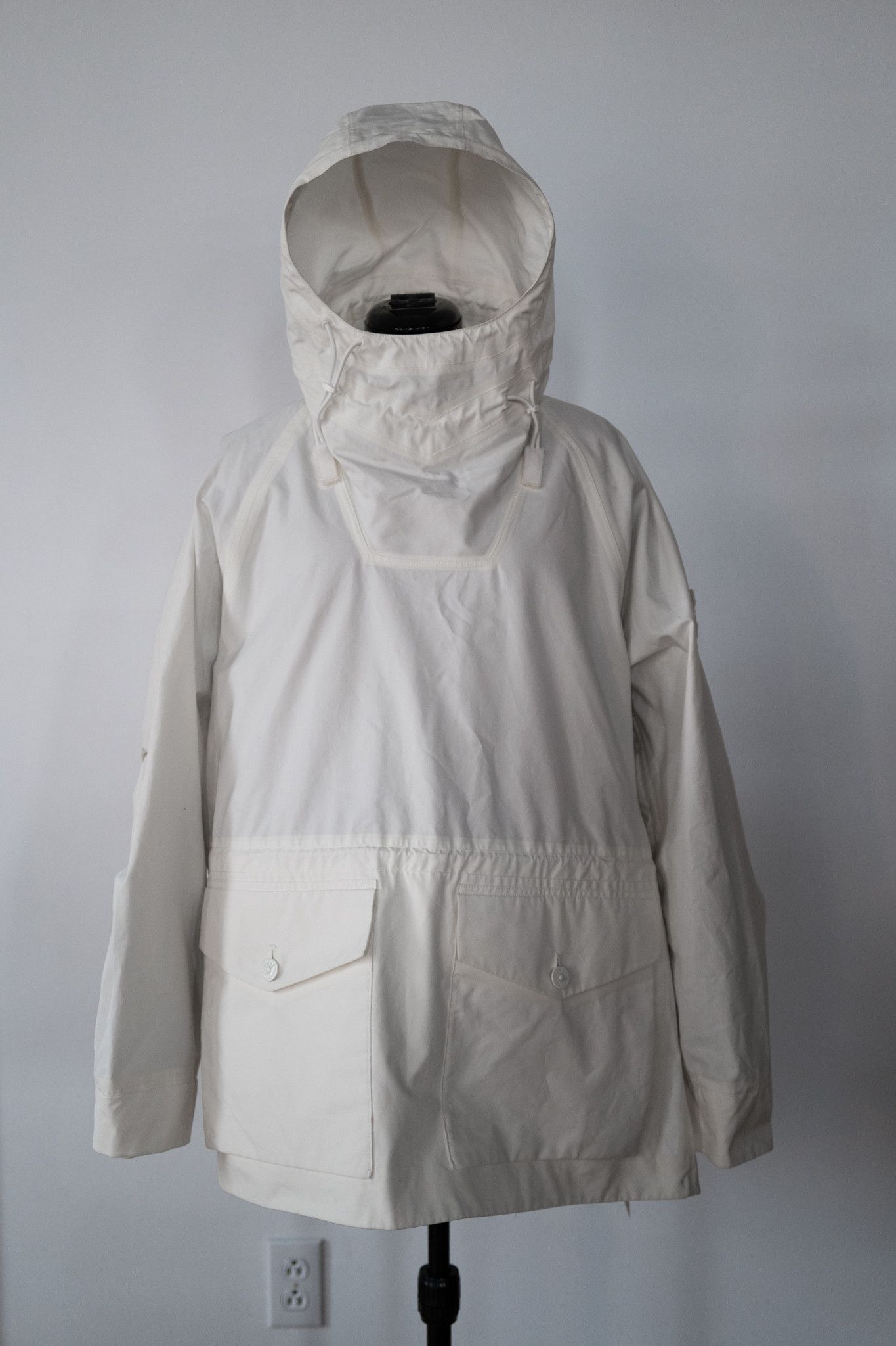 Stone Island STONE ISLAND PULLOVER PARKA GHOST PIECE WHITE SZ. L Size US L / EU 52-54 / 3 - 1 Thumbnail