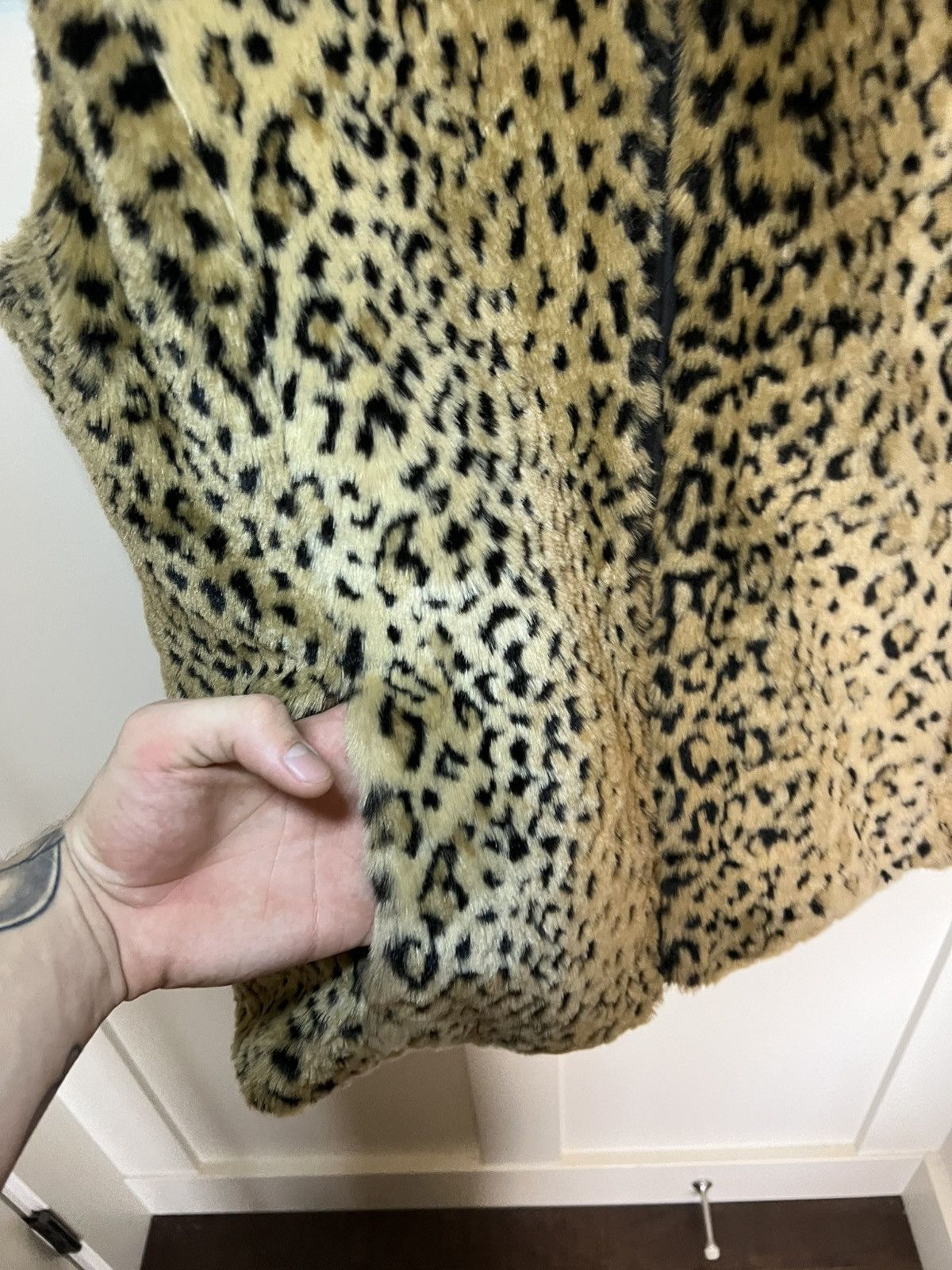 Vintage Kristen Blake reversible faux fur leopard hooded vest Size US M / EU 48-50 / 2 - 6 Thumbnail