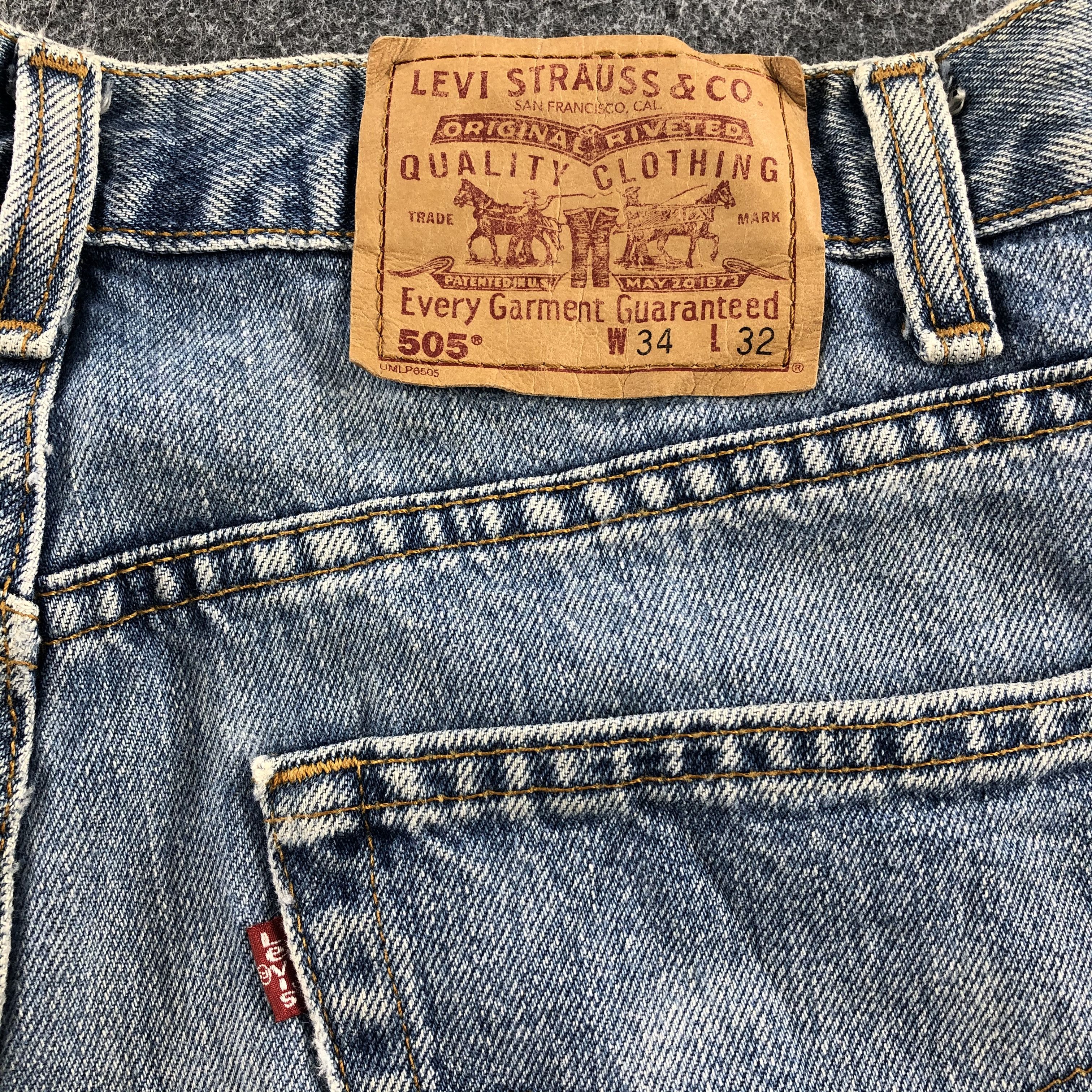 Levi's Vintage 90s Light Wash Levis 505 Jeans-J1191 Size US 33 - 5 Thumbnail