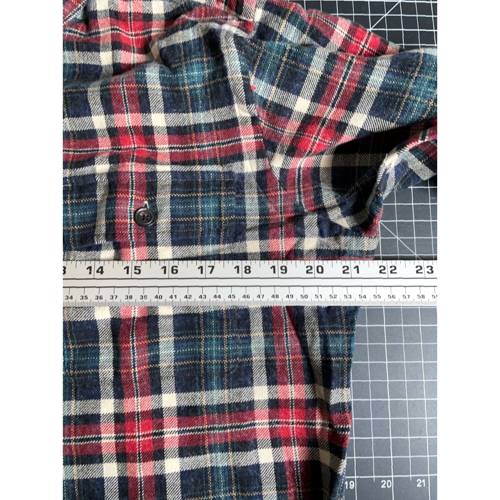 Polo Ralph Lauren Polo Ralph Lauren Shirt Plaid Flannel Wool Silk Blend Button-Up Long Sleeve Men Medium Red Blue Casual Workwear 90s Grunge Retro Vintage N/A Size US M / EU 48-50 / 2 - 5 Thumbnail