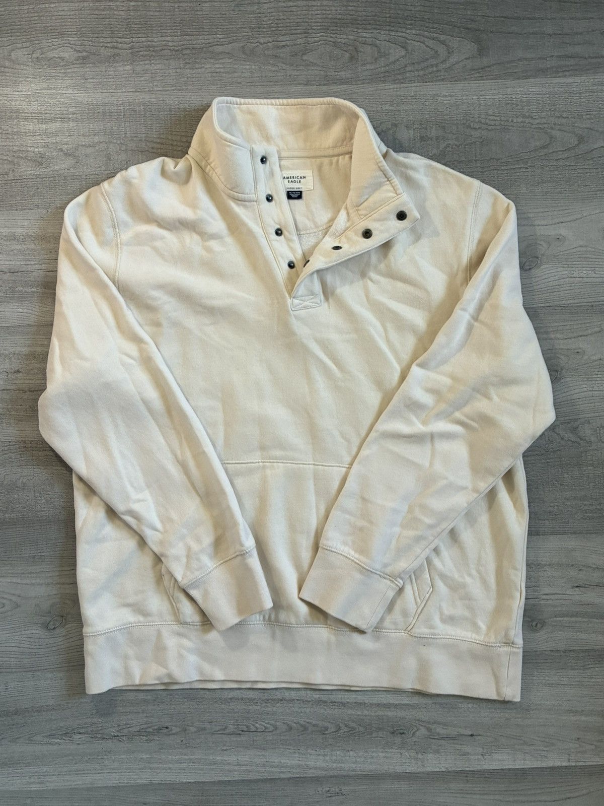 American Eagle Outfitters American Eagle Crean White Sweater With Button Up Collar Size US XL / EU 56 / 4 - 1 Thumbnail