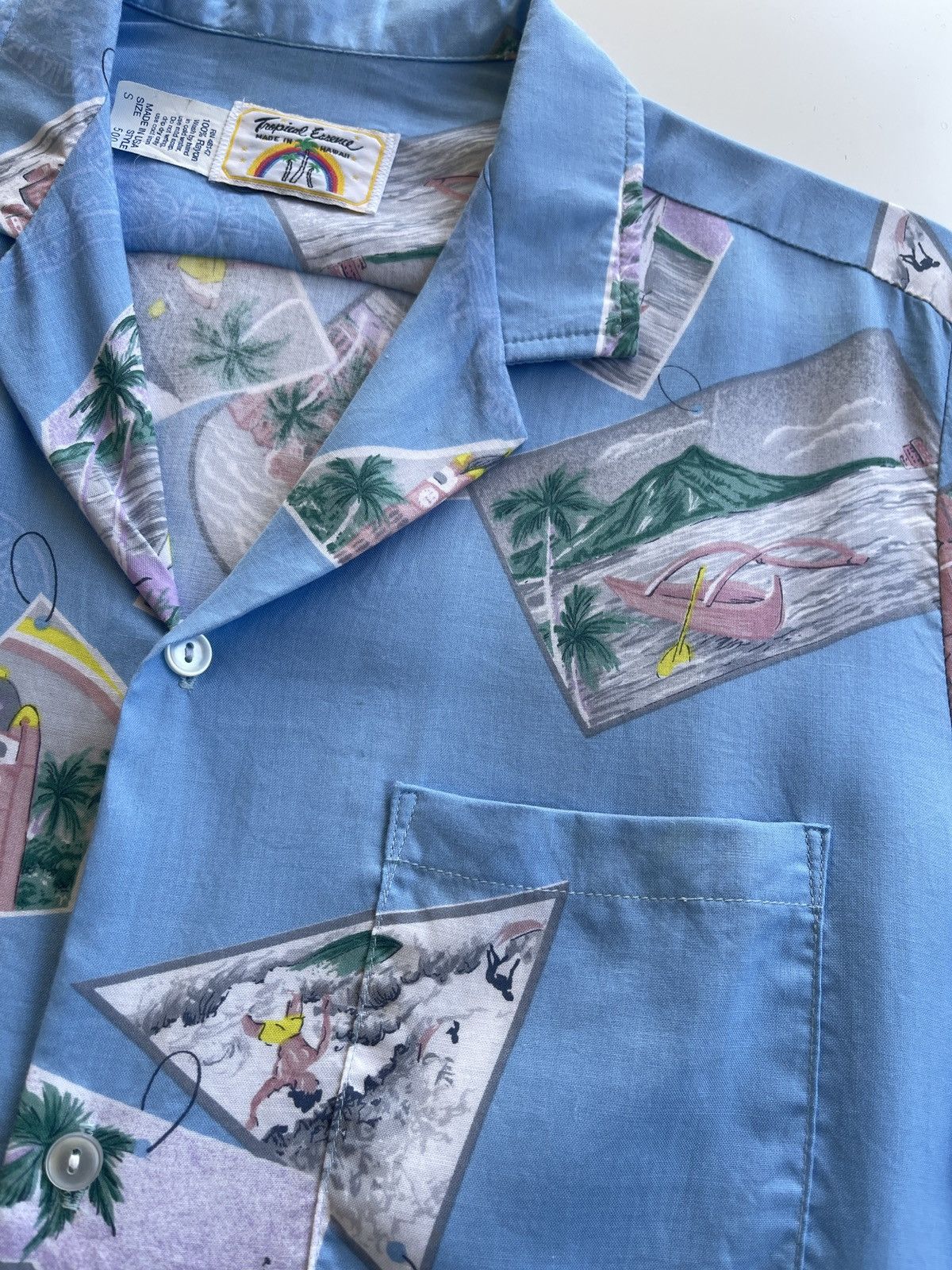 Vintage Vintage Tropical Essence Hawaiian Rayon Shirt USA Size US S / EU 44-46 / 1 - 10 Thumbnail