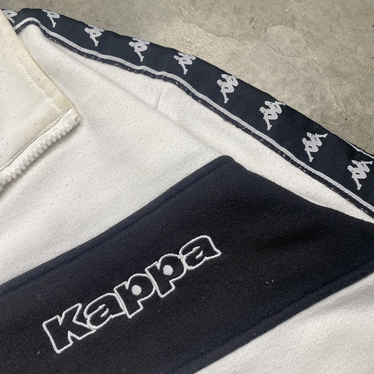 Kappa × Vintage y2k Kappa Sidetape Zipped Up Sweater Jacket Size US S / EU 44-46 / 1 - 3 Thumbnail