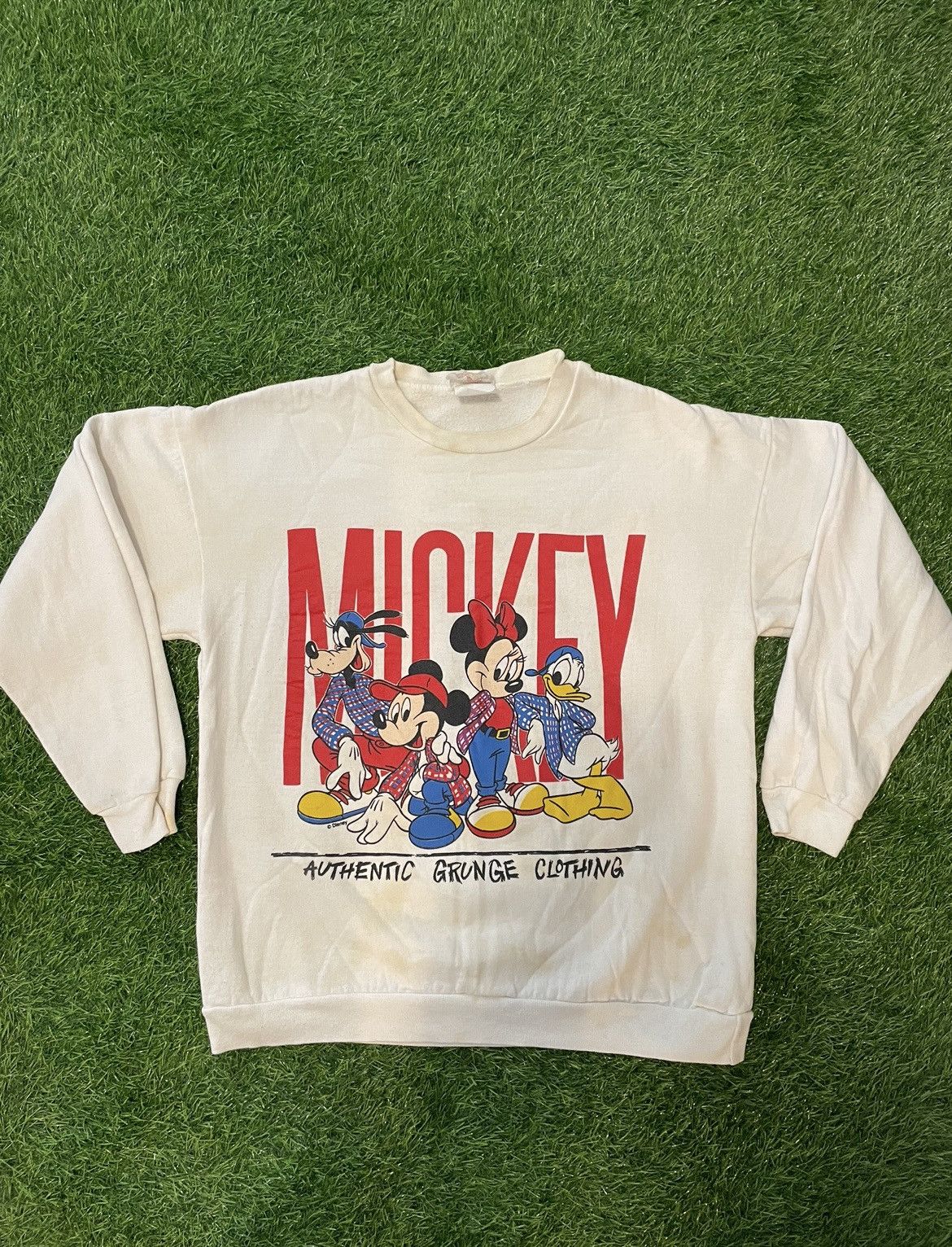 Disney × Vintage Vintage Disney Mickey Crewneck Size Medium Size US M / EU 48-50 / 2 - 1 Thumbnail