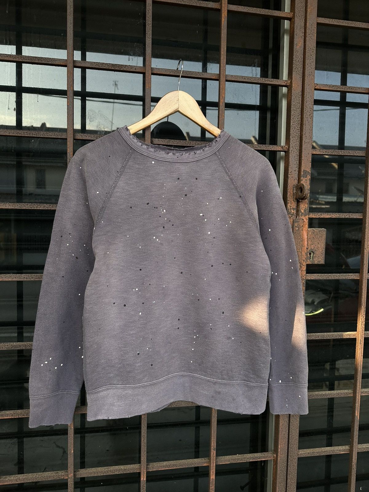 Vintage Thrashed Sun Faded Distressed Erd Grunge Crewneck Size US S / EU 44-46 / 1 - 5 Thumbnail