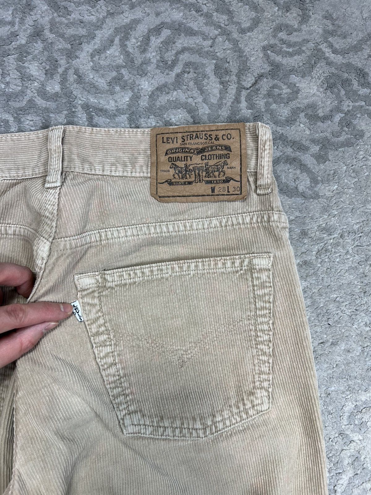 Levi's Unique Levi's White Tab Corduroy Pants Size 26" / US 2 / IT 38 - 5 Thumbnail
