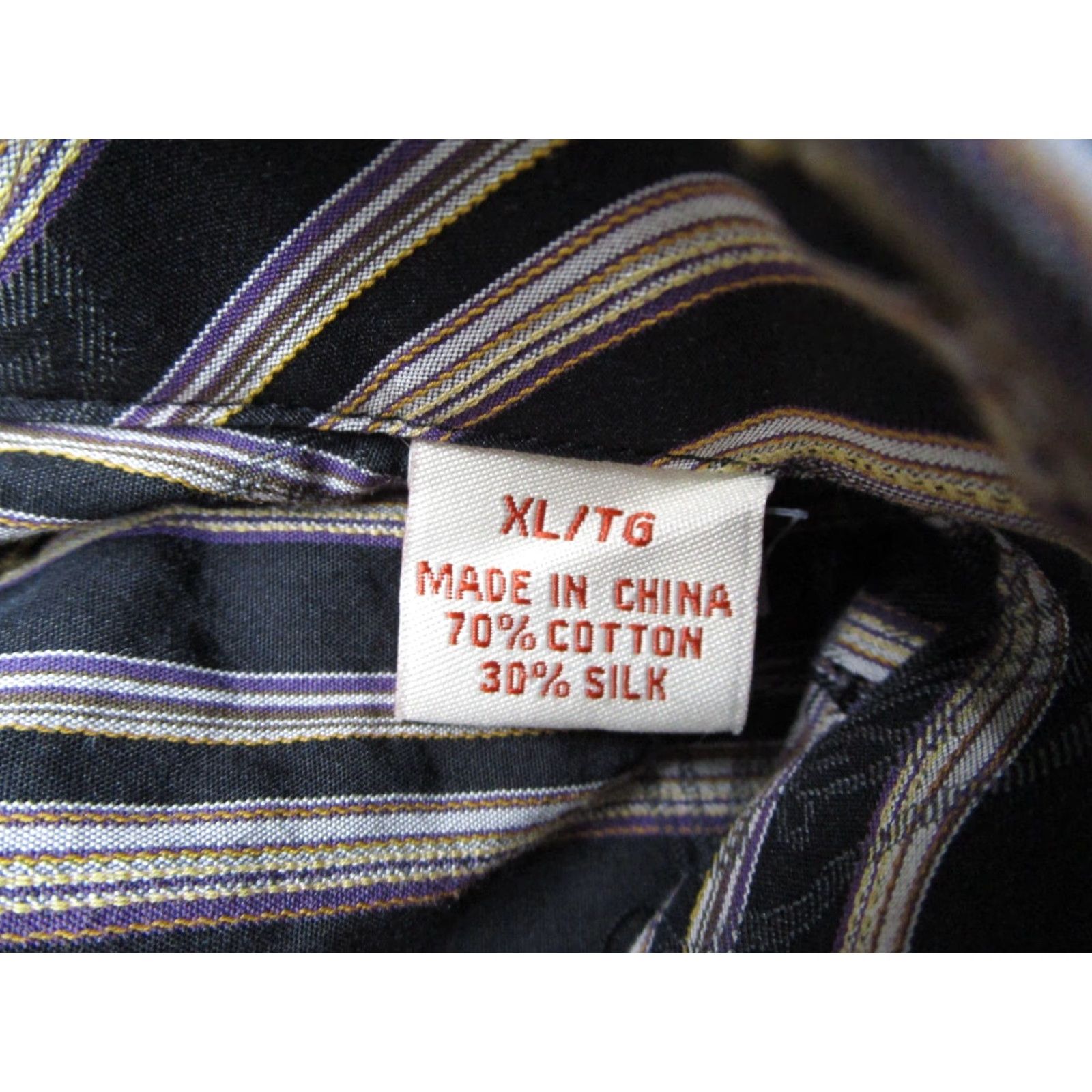 Tommy Bahama VINTAGE Tommy Bahama Shirt Men XL Black Silk Blend Button Up Long Sleeve Tiki Size US XL / EU 56 / 4 - 3 Thumbnail