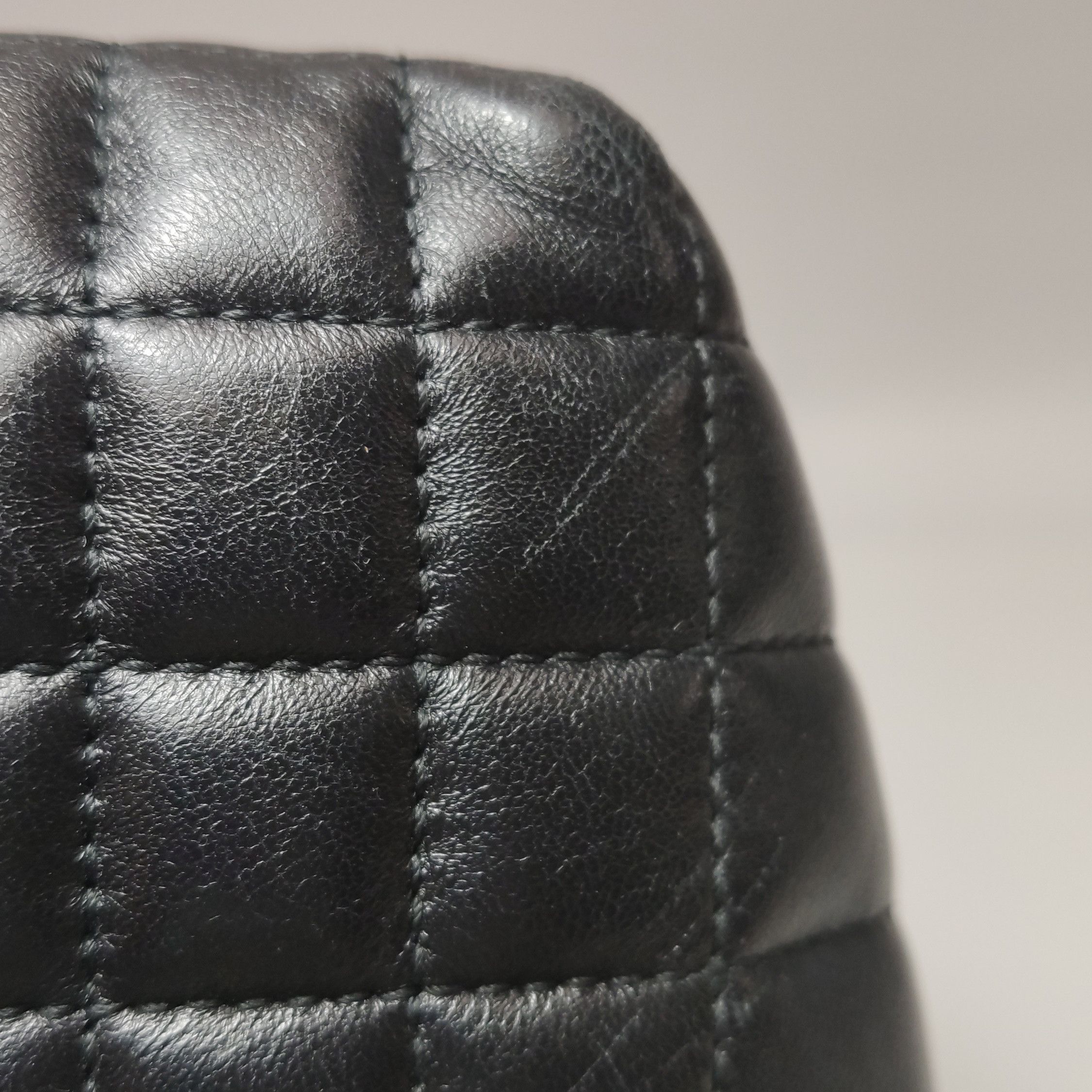 Burberry burberry lola leather cross body bag 0099 Size ONE SIZE - 15 Thumbnail