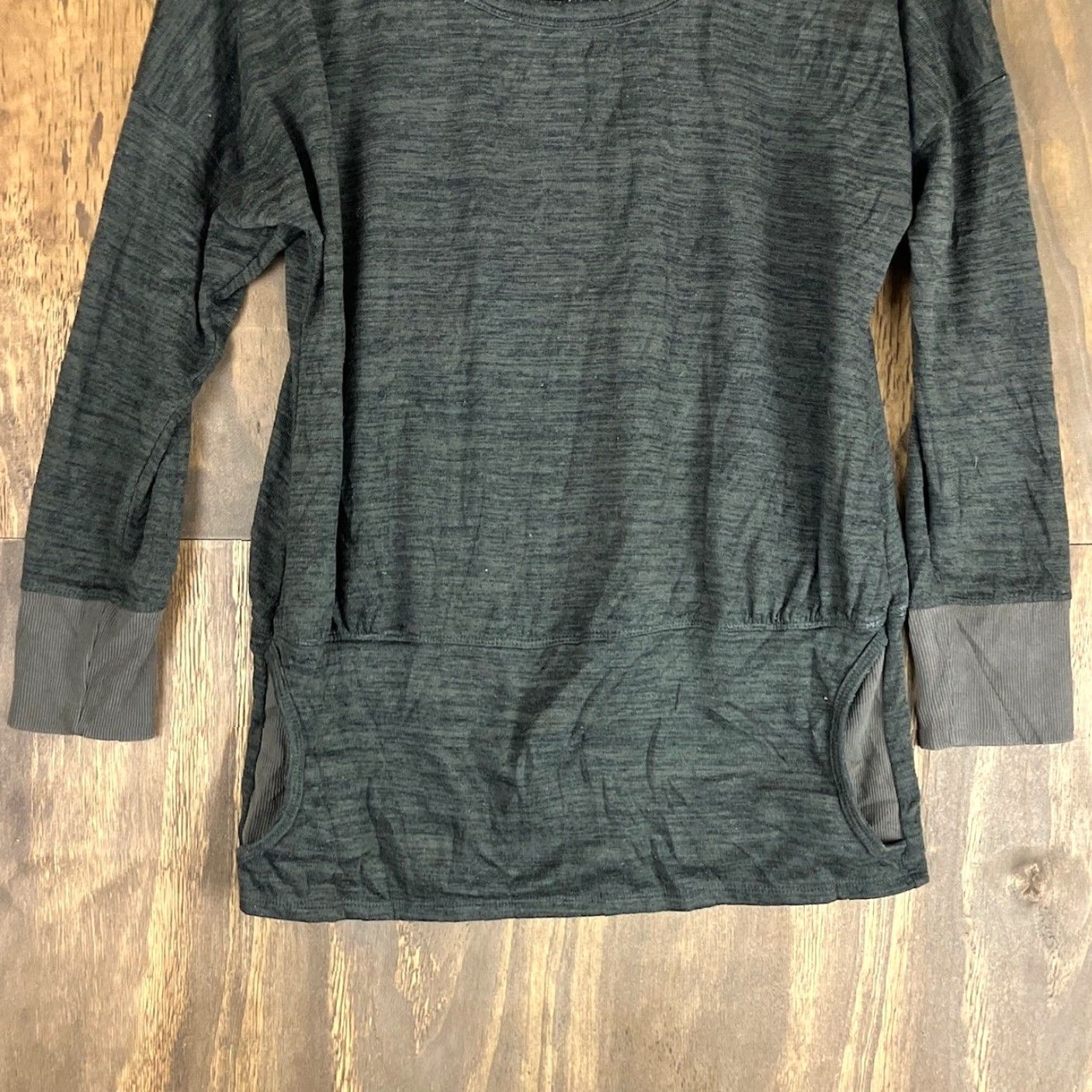 Athleta Athleta Women Sweatshirt Green Scoop Neck Pullover Kangaroo Pocket S Size S / US 4 / IT 40 - 3 Thumbnail
