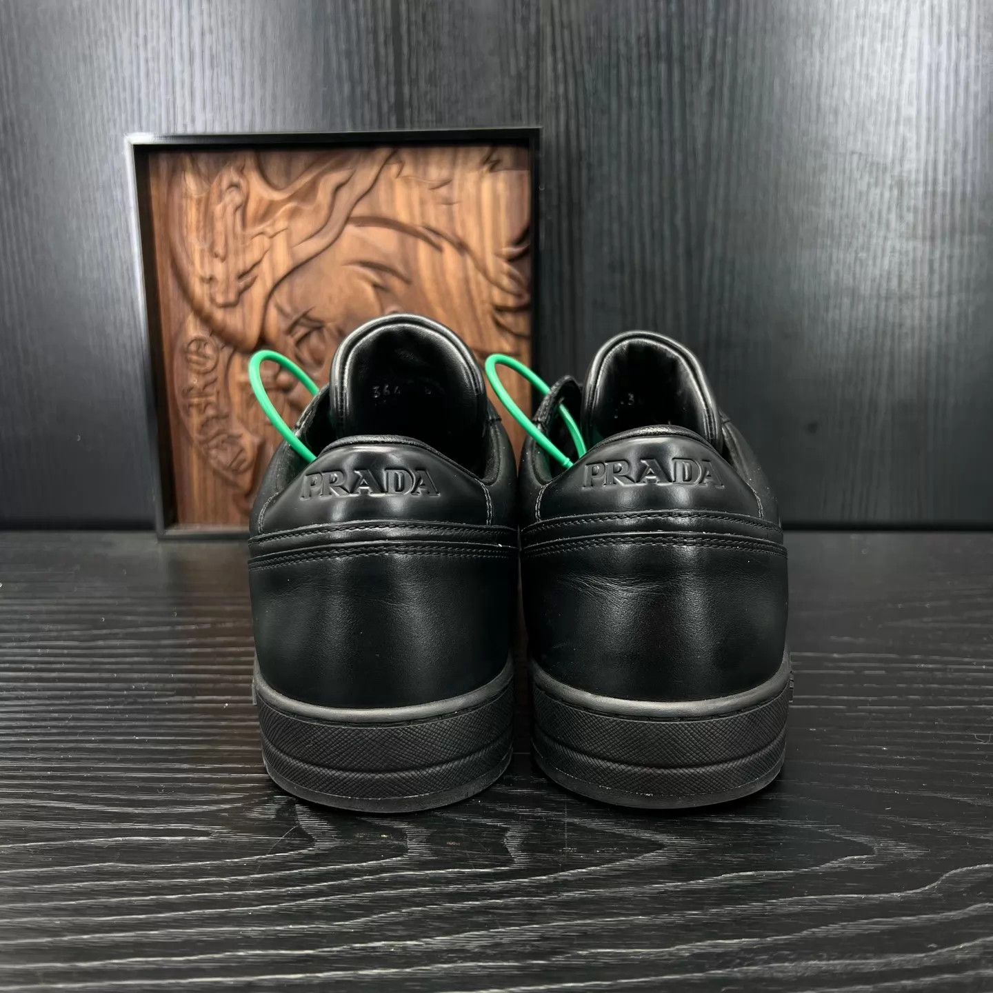 Prada PRADA Downtown Black 8/42 Like New Size US 8 / EU 41 - 6 Thumbnail