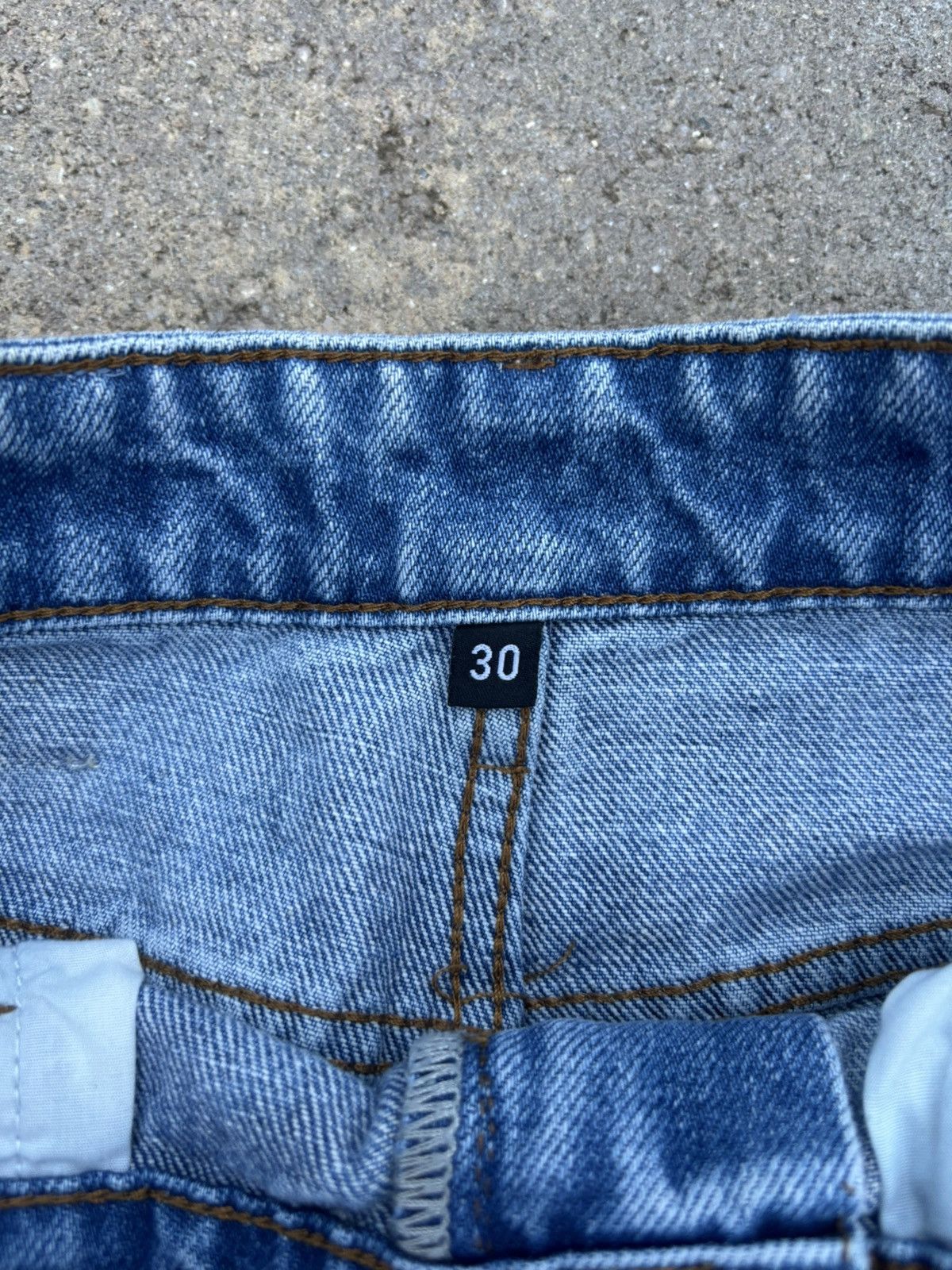 basketcase gallery Basketcase distressed denim blue Size US 30 / EU 46 - 3 Thumbnail