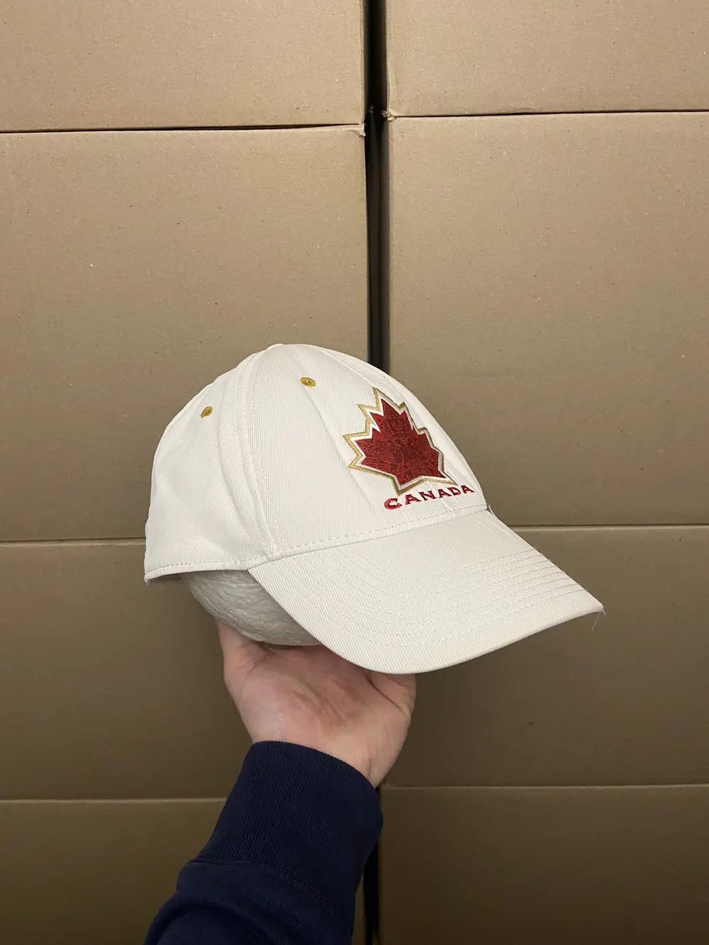 Nike VINTAGE 2010 NIKE TEAM CANADA WINTER OLYMPIC Y2K CAP HAD USA Size ONE SIZE - 5 Thumbnail