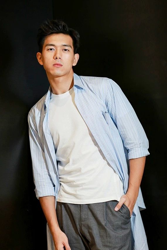 Comme des Garcons Comme Des Garcons Long Sleeve Shirt Jacket Top Size S / US 4 / IT 40 - 2 Thumbnail