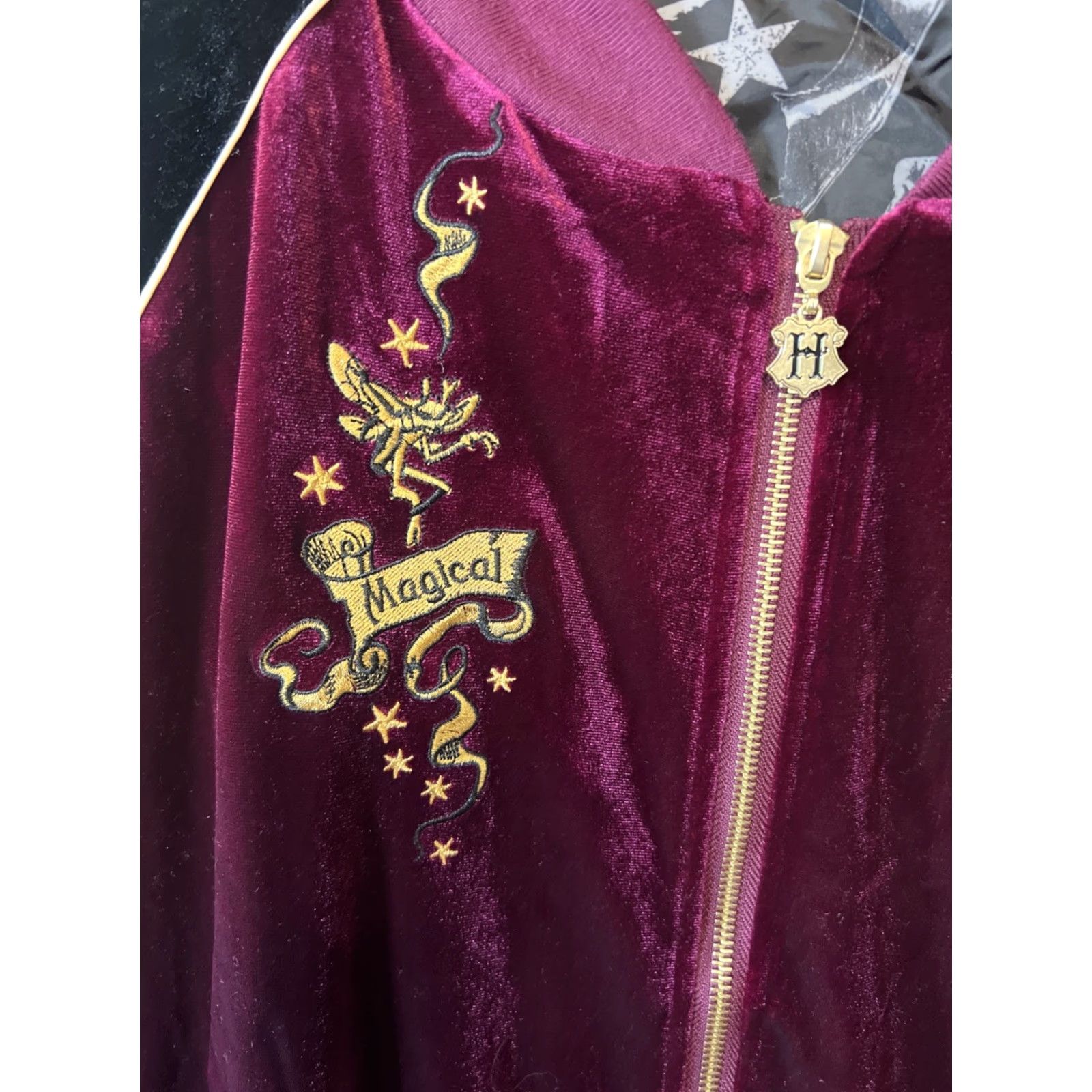 Vintage Harry Potter Jacket Womens XL Red Velvet Velour Bomber Jacket Hogwarts Wizard Jacket Size XL / US 12-14 / IT 48-50 - 3 Thumbnail