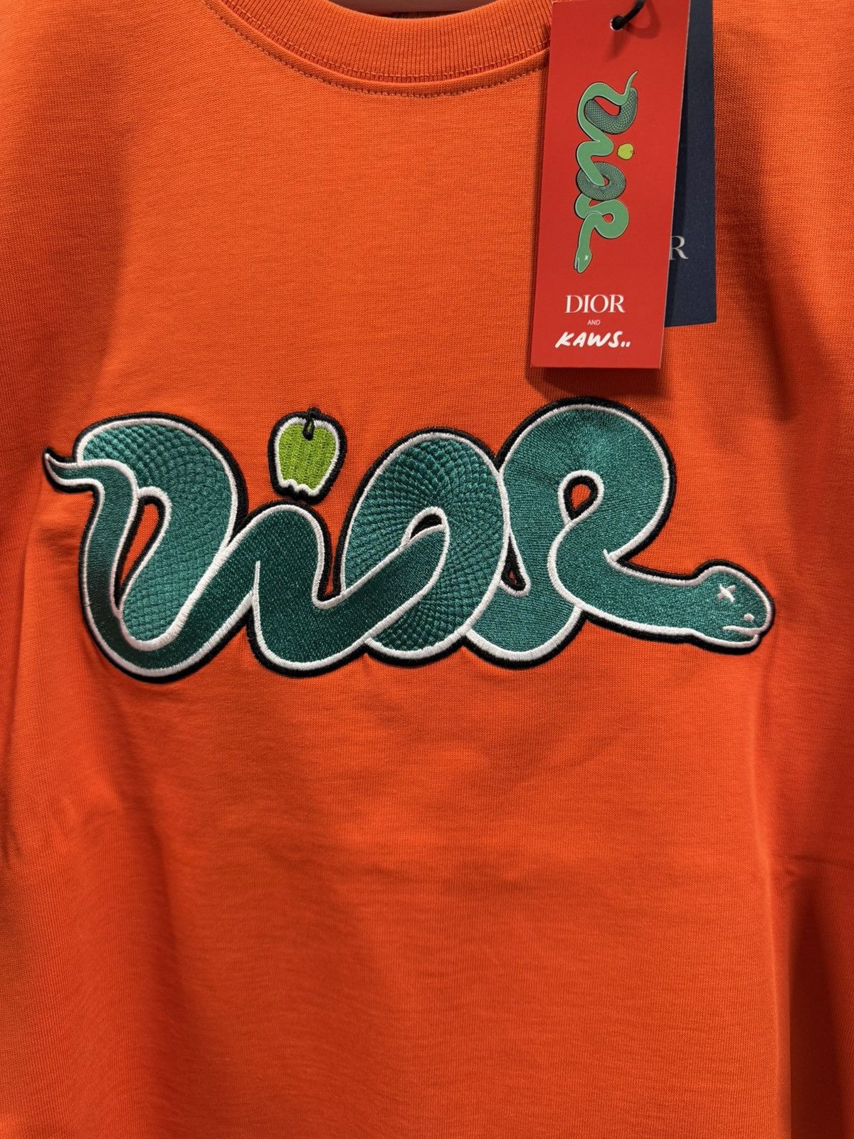 Dior × Kaws Dior x KAWS T-Shirt NEW 1500$ Size US XL / EU 56 / 4 - 3 Thumbnail