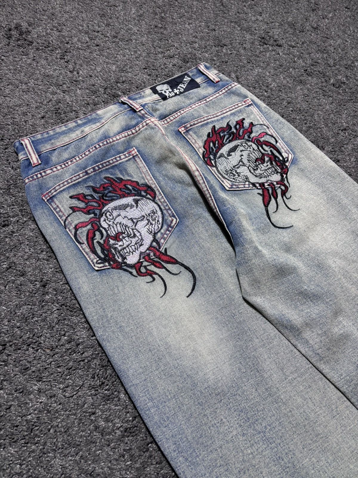 JNCO Vintage rare fire skulls embroidered gray blue baggy jeans Size US 33 - 6 Thumbnail