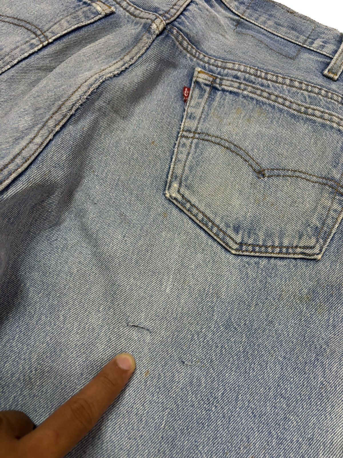 Levi's Vintage Levi’s 90’s 505 Distressed Jeans Size US 34 / EU 50 - 6 Thumbnail