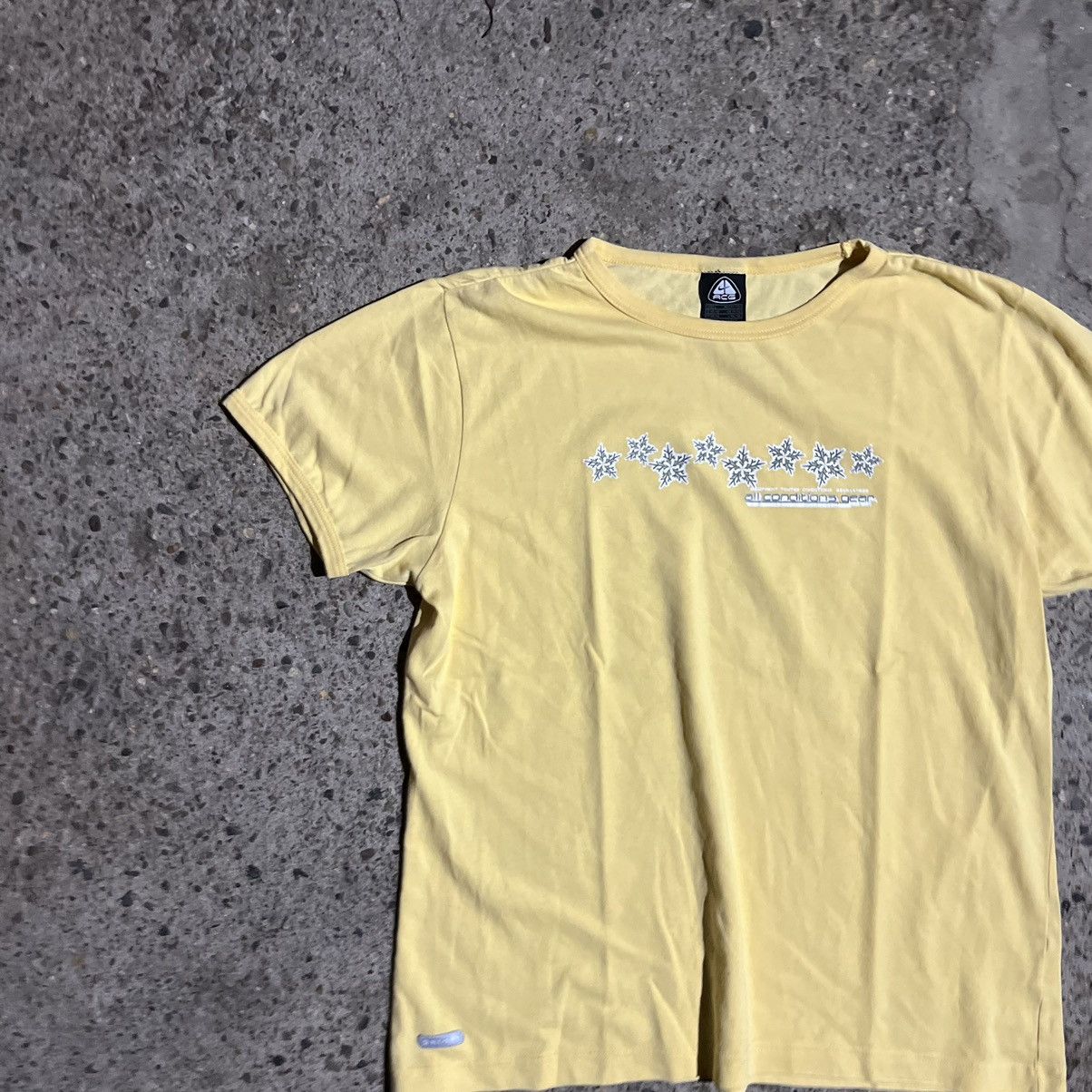 Nike × Vintage 90s Nike ACG Vintage Y2K Oversized Retro T-Shirt Size US S / EU 44-46 / 1 - 3 Thumbnail
