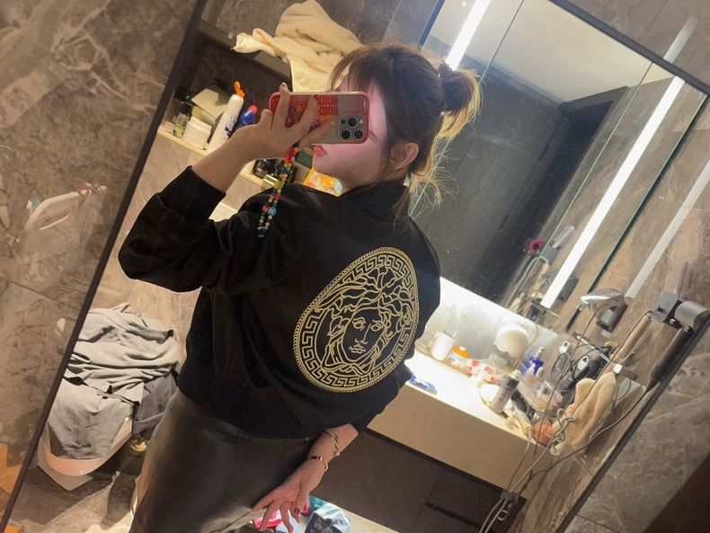 Versace Versace Reworked embroidered jacket Size M / US 6-8 / IT 42-44 - 2 Thumbnail