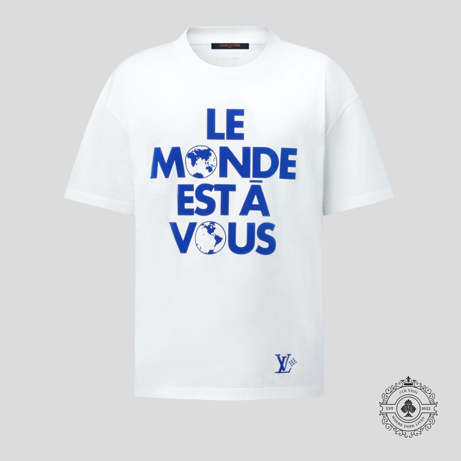 Louis Vuitton Louis Vuitton 'Le Monde Est A Vous" T-Shirt in White Size US XL / EU 56 / 4 - 1 Thumbnail