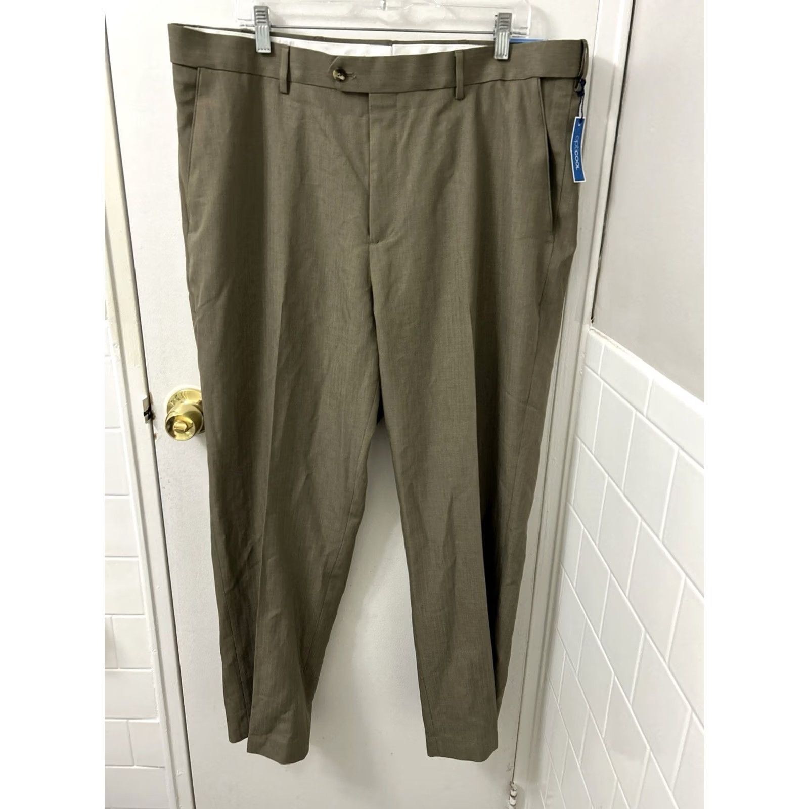 Croft & Barrow Croft & Barrow True Comfort Dress Pants Mens 40x30 Olive Brown Herringbone NWT Size US 40 / EU 56 - 6 Thumbnail