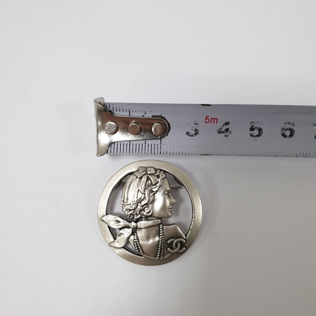 Chanel Chanel Silver-tone Mademoiselle Brooch Size ONE SIZE - 5 Thumbnail